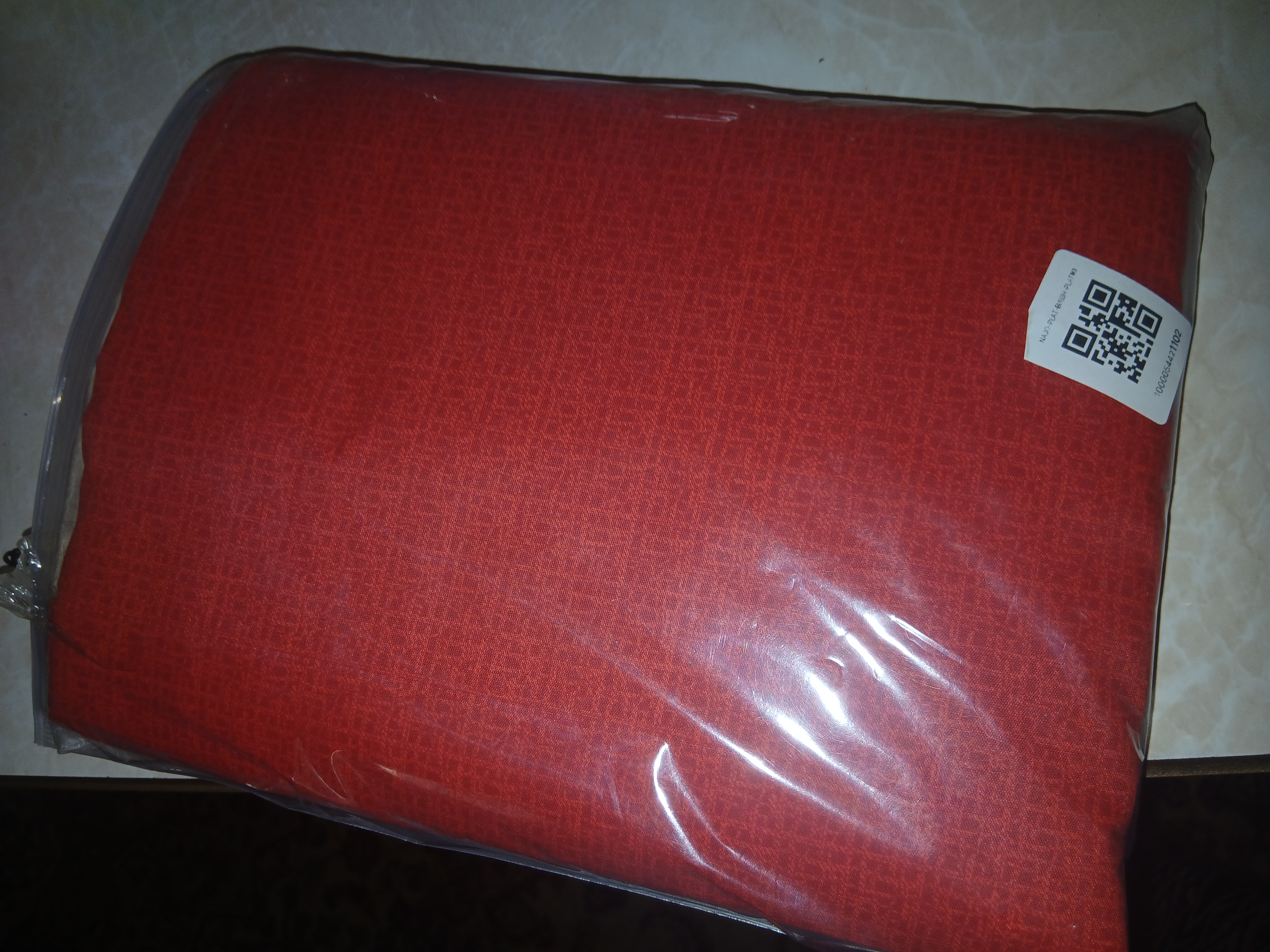 Yotoq to‘plami, ikki kishilik, 220*225, bir kishilik, 220*150, yostiqlar, 70*50