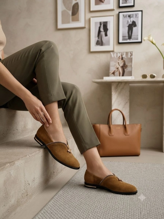 Ayollar uchun tuflilar, laklangan, charm, zamsh, zamokli, 35-40