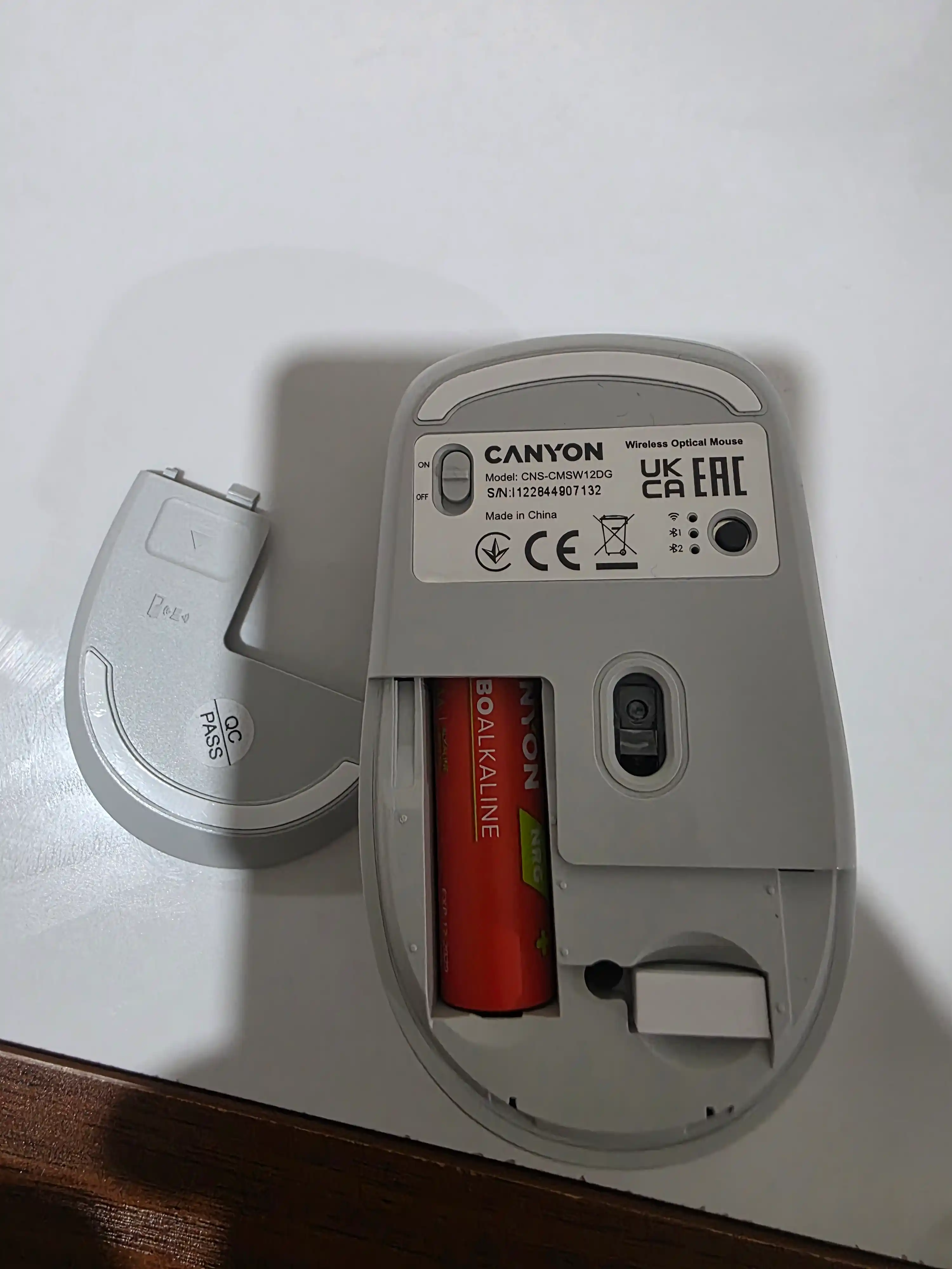 Simsiz sichqoncha  Canyon MW-12, Dual Mode, Bluetooth, 2.4GHz, ovozsiz