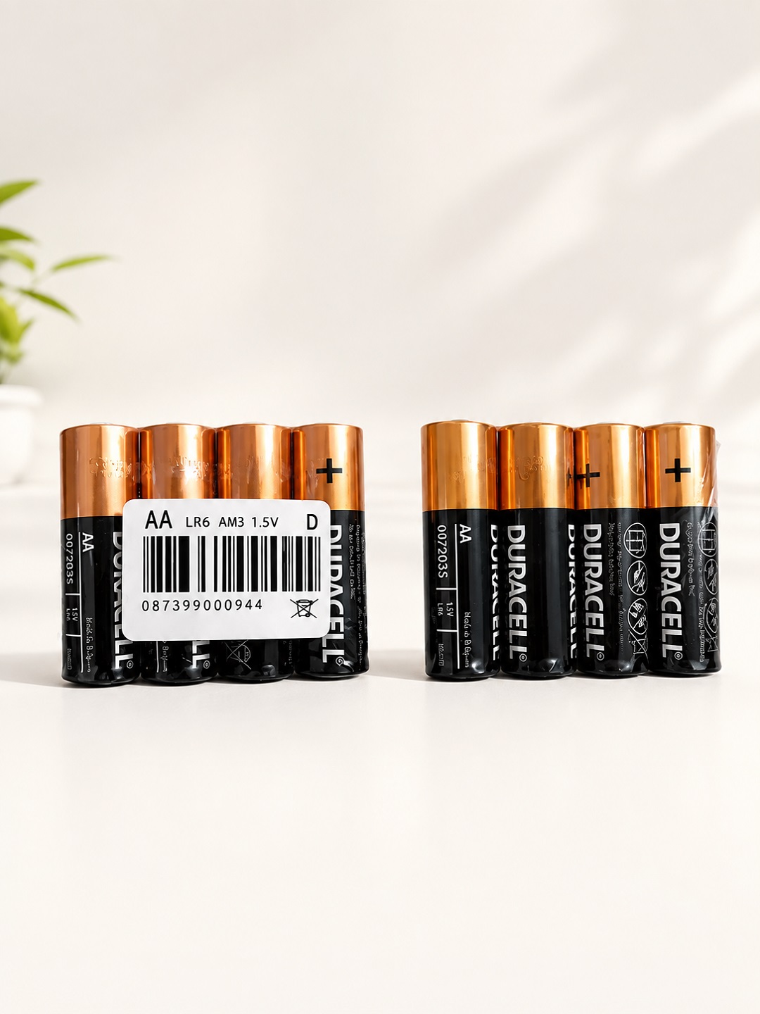 Батарейки Duracell AAA, и АА