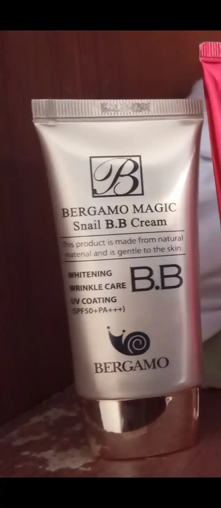 Тональный крем, для лица,Crome Snail BB kream SPF 50+, отбеливает, крем для лица, тоналка