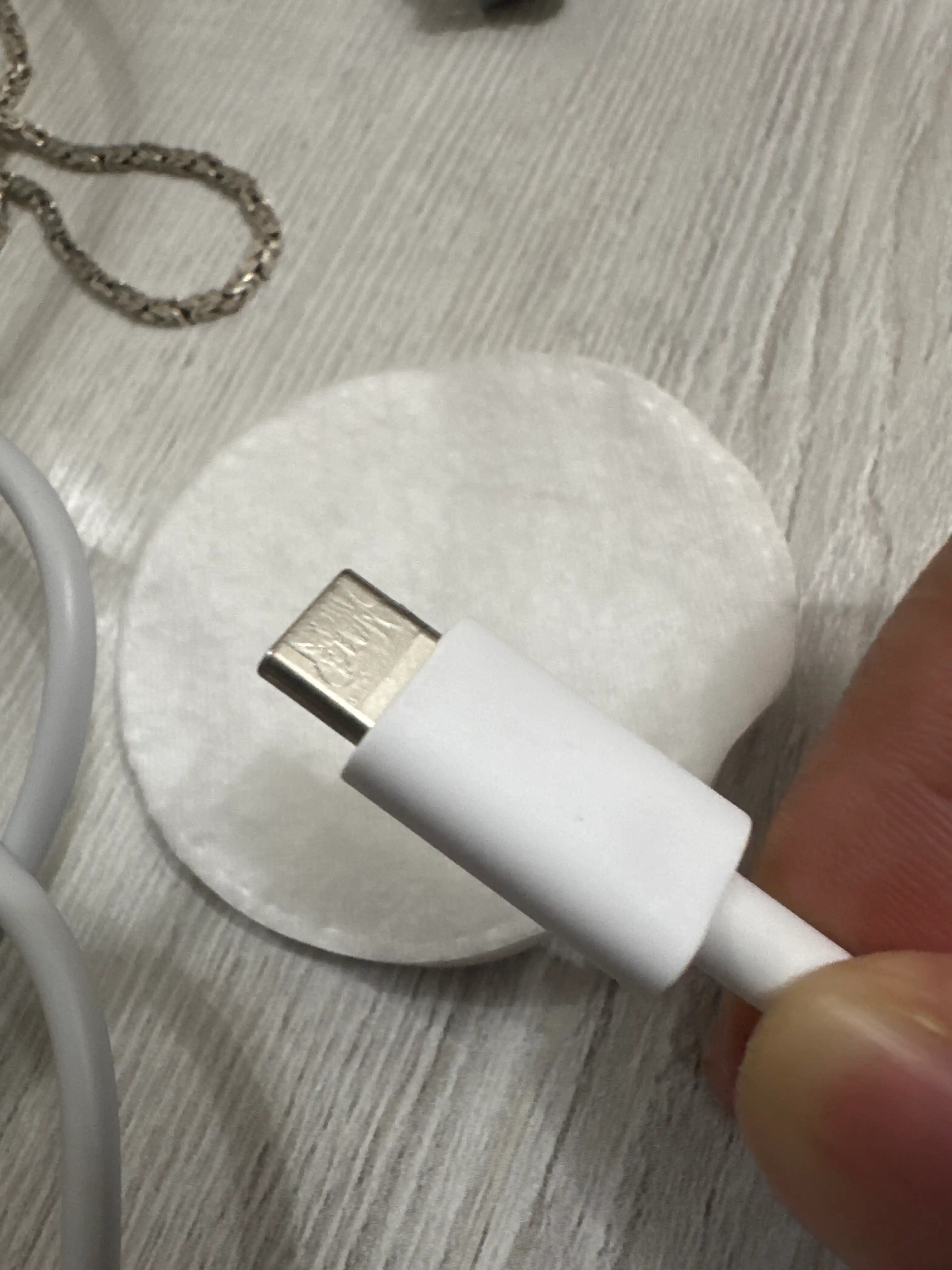Universal zaryadlash qurilmasi Baseus Palm Fast Charger 1C, 20 Vt zaryadchik, kabel bilan