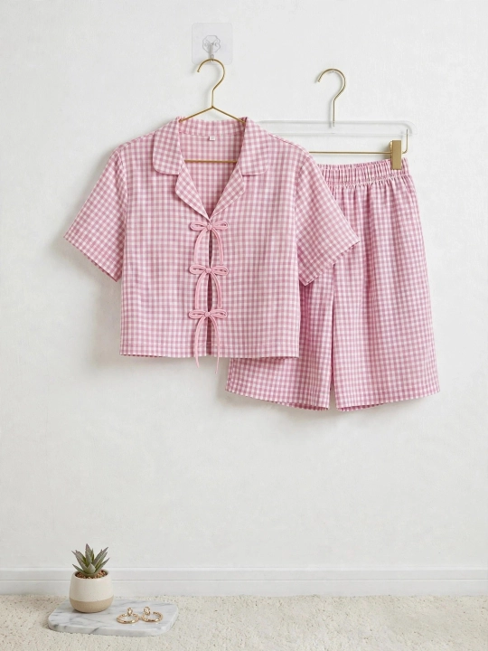 Ayollar uchun Yozgi Pijama - Katakli Shortik va 3 ta Bantikli Crop Top - SAMY STORE