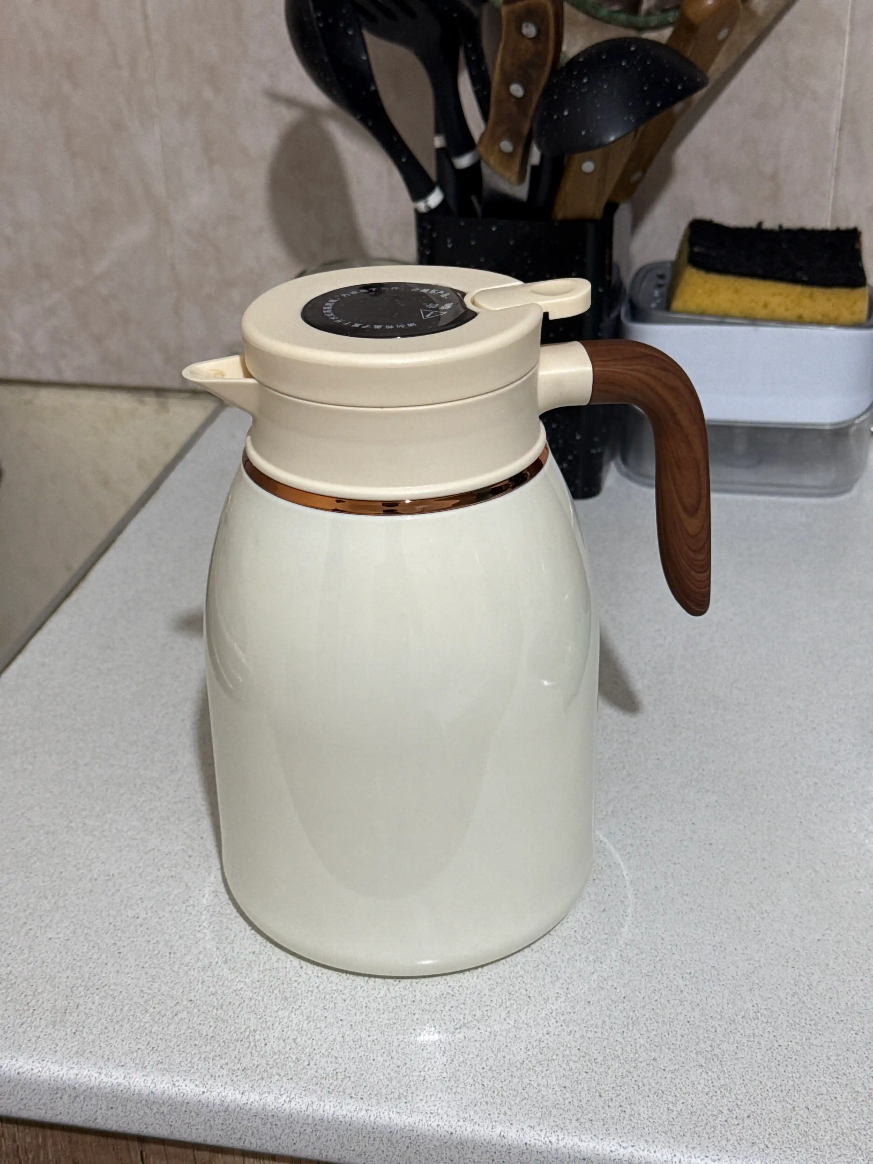 Termochoynak, termosli metall choynak, issiq va sovuq ichimliklar uchun, 1.1 L va 1.6 L