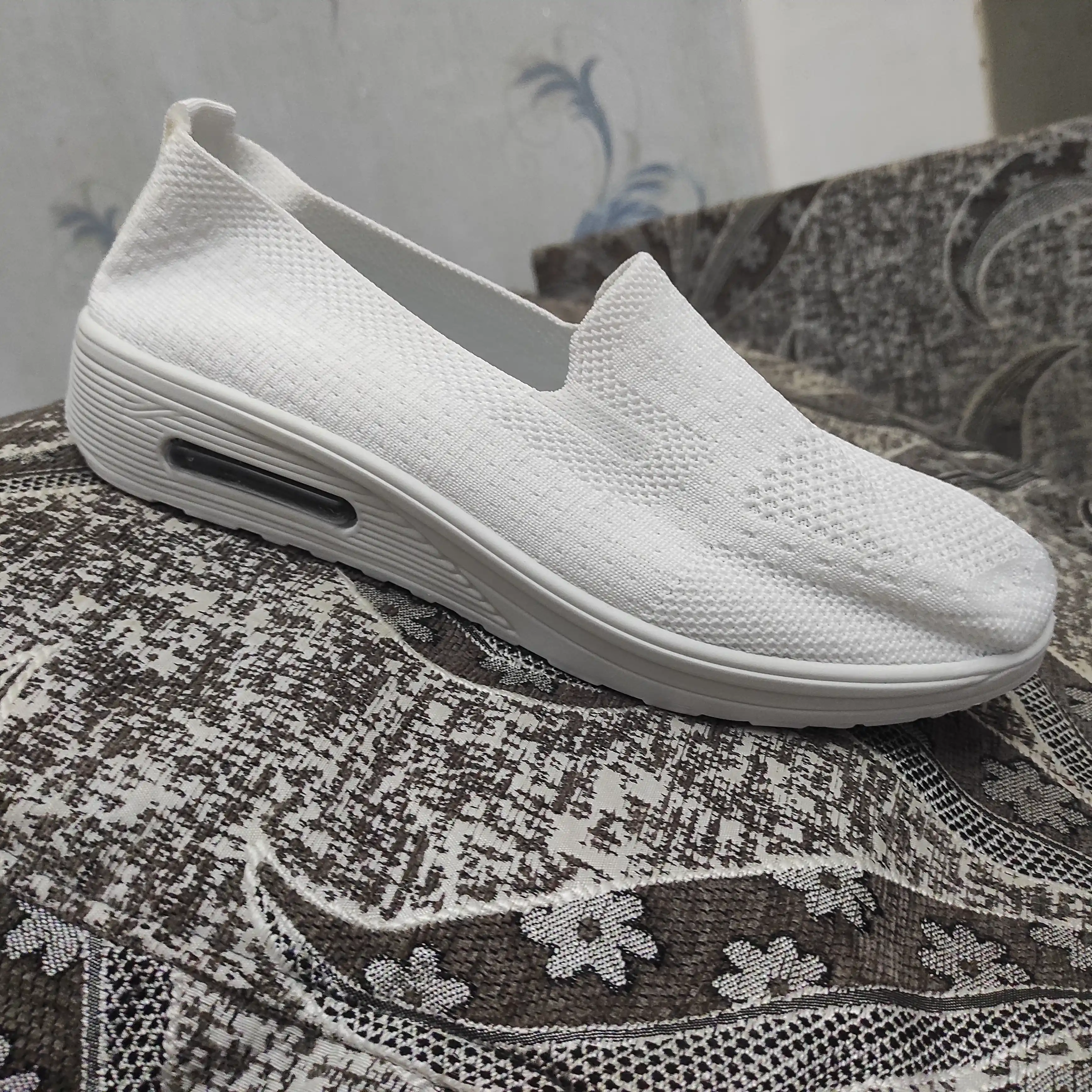 Slipon setka yozgi moksinlar qalin yumshoq yengil taglik shishali amirzator universal