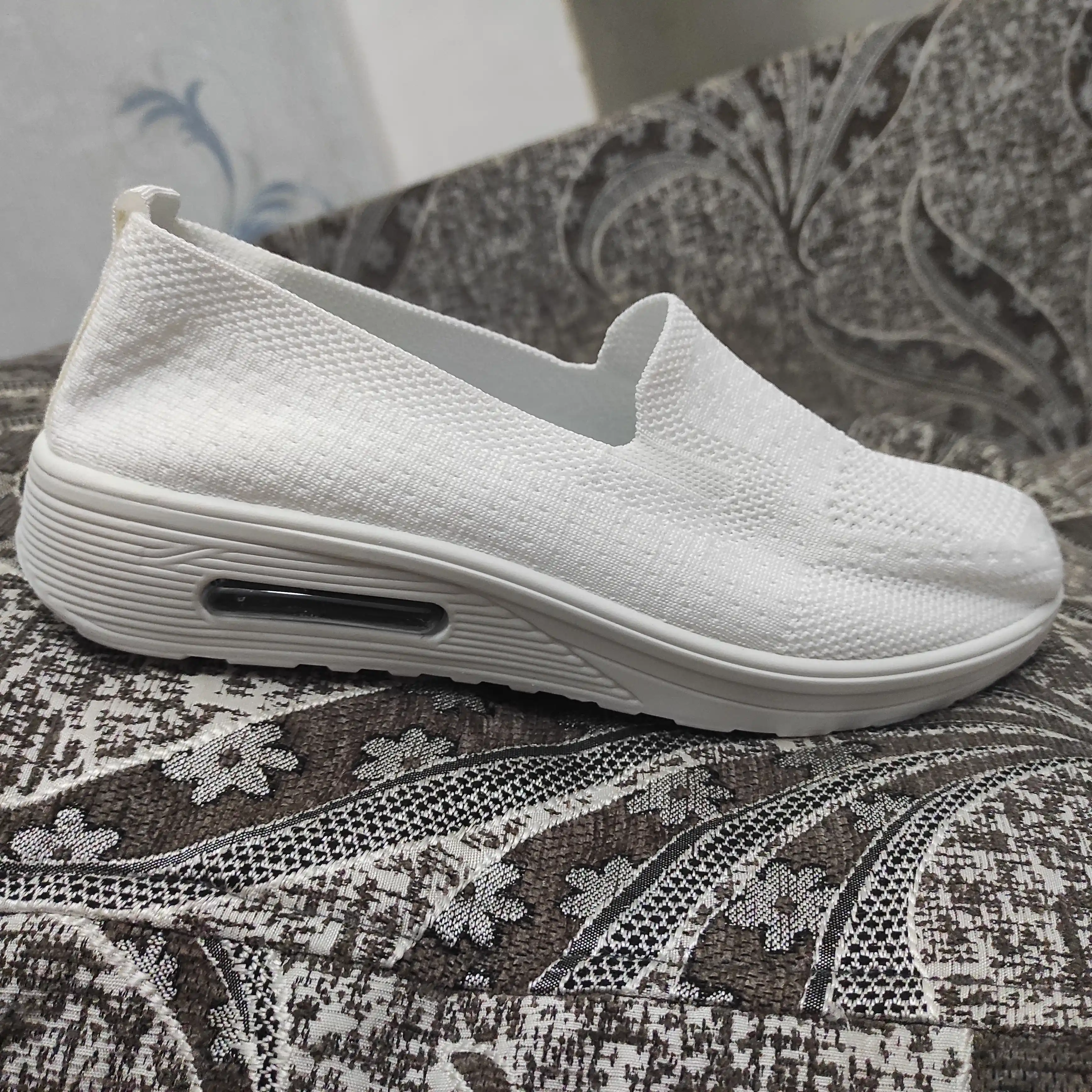 Slipon setka yozgi moksinlar qalin yumshoq yengil taglik shishali amirzator universal