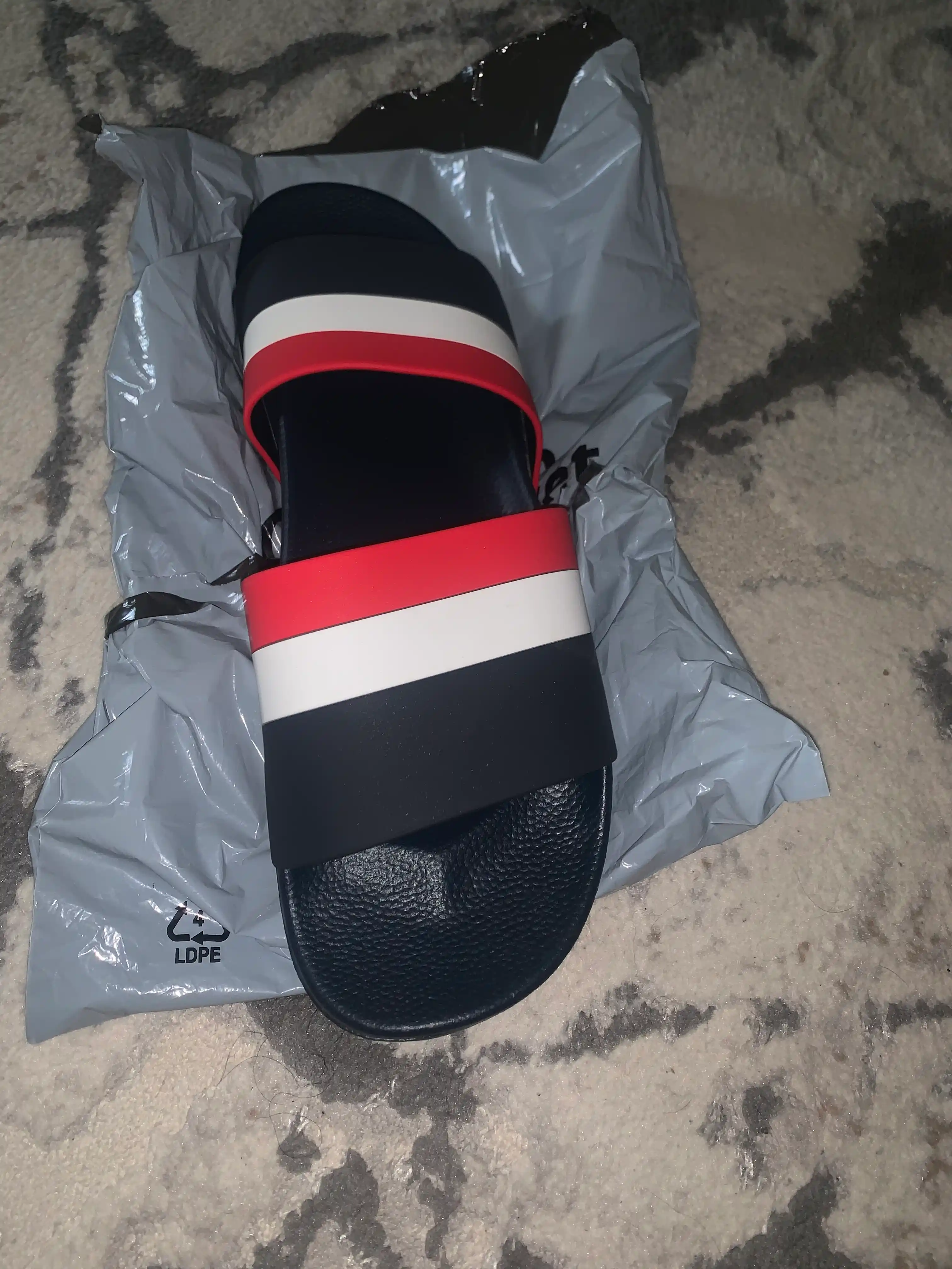 Erkaklar shippaklari, yoz mavsumi uchun, yengil, ko‘cha, uyda, sayohatlar uchun