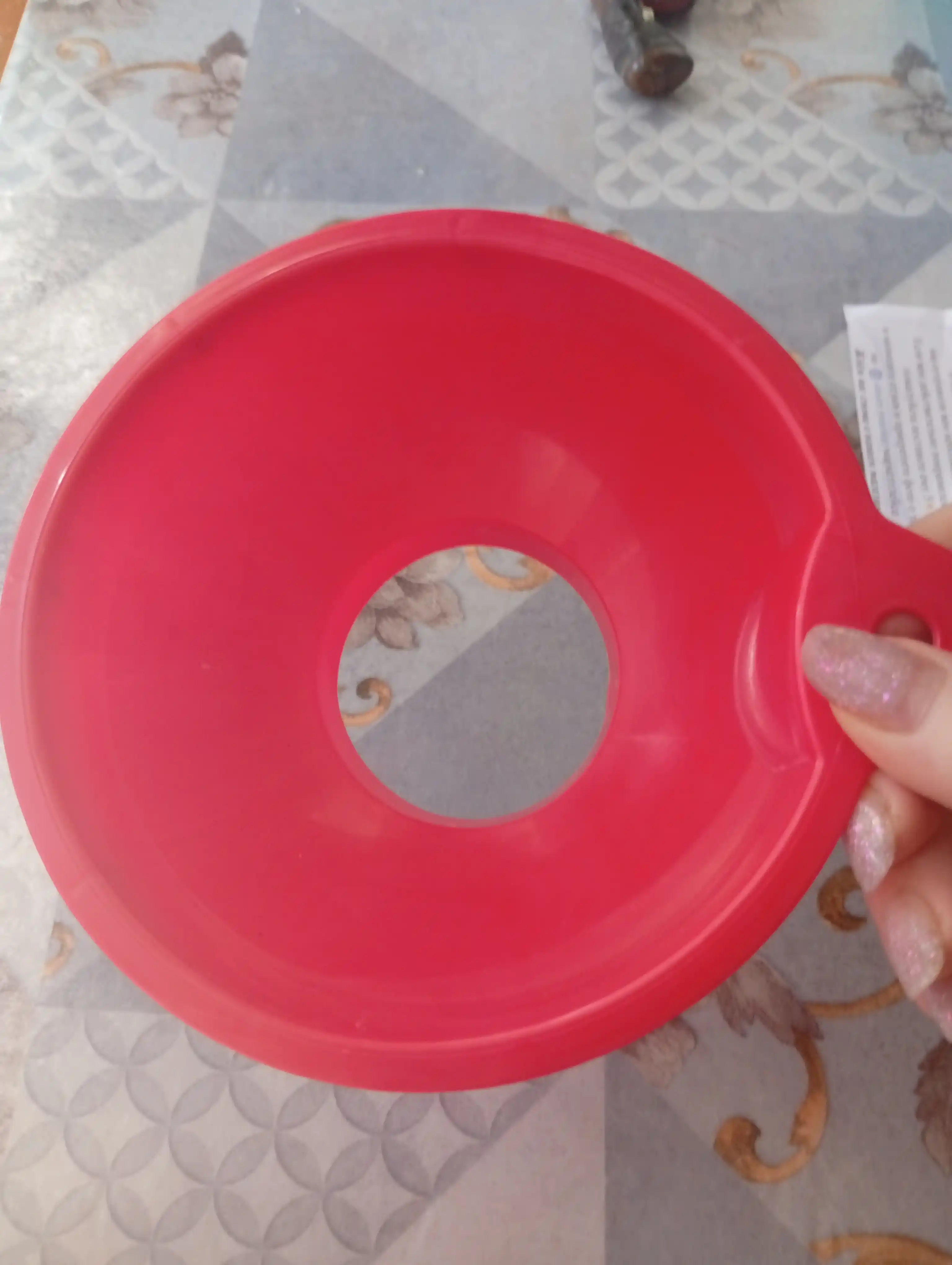 Plastik voronka, keng og‘izli quyish voronkasi, oshxona va maishiy foydalanish uchun