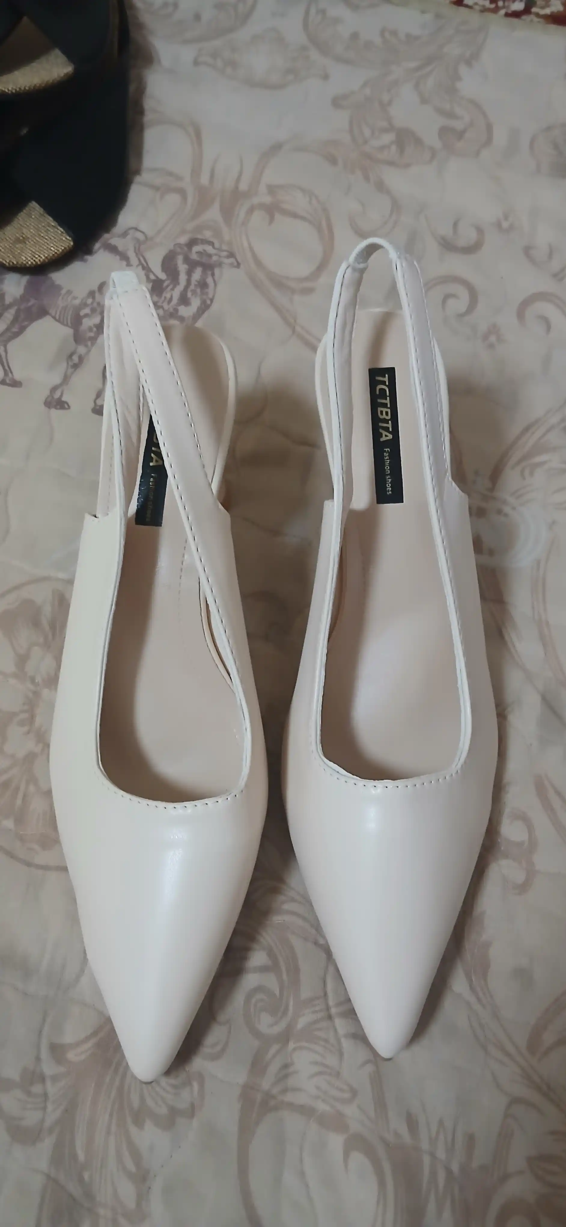 Ayollar uchun nafis slingback tufli 36-42