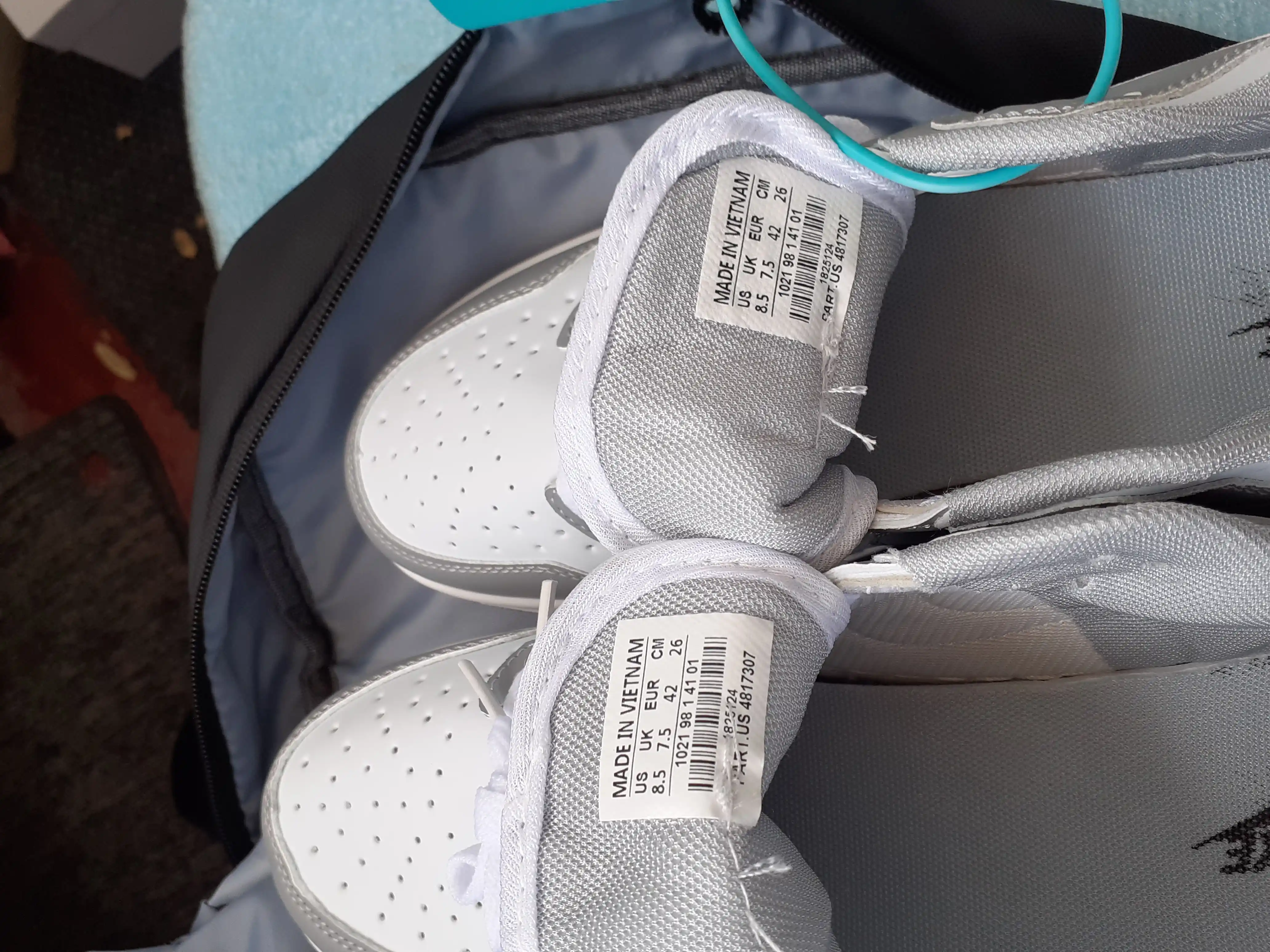 Erkaklar krossovkalari SB Dunk Low Toyota AE86, kuz-qish-bahor,4 turdagi, 40-45 o'lchamlar