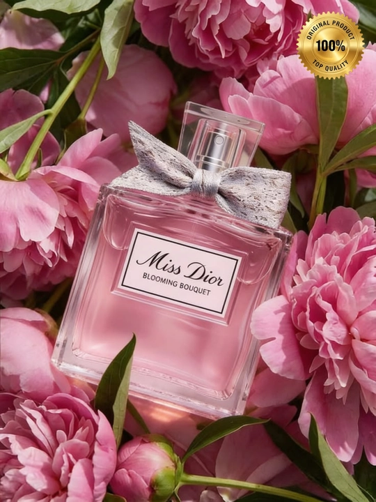 Женская парфюмерная вода Miss Dior  - 