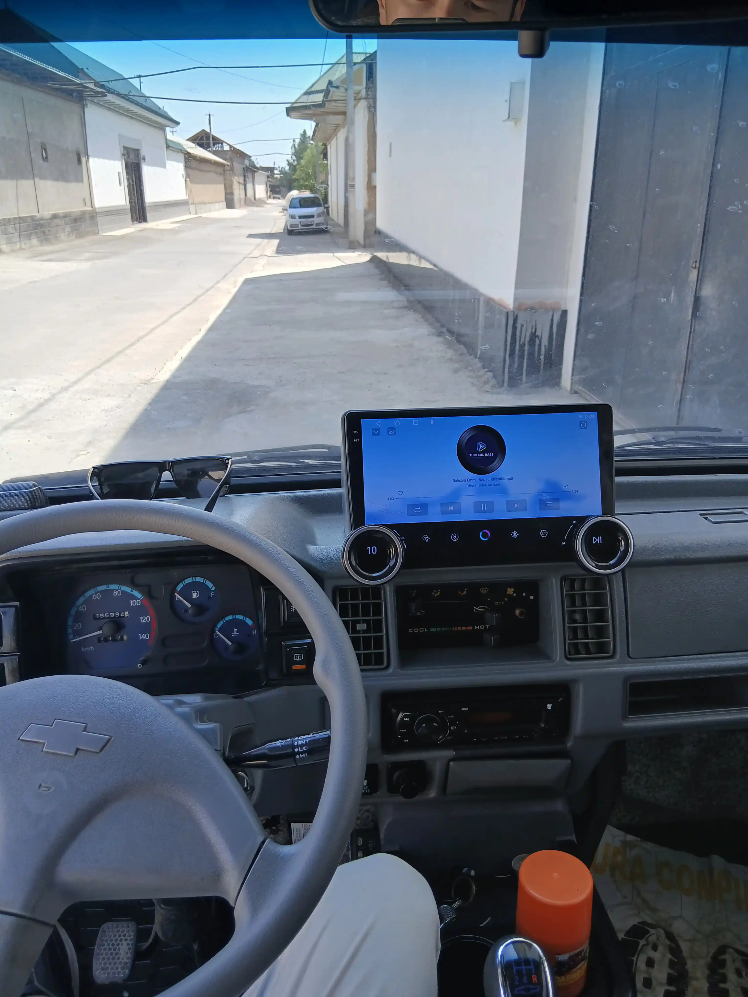 Авто монитор Tesla, Diamond X80 2K, 10.1 дюйма 4+64 ГБ, WiFi кулер, с рамкой и кабелями
