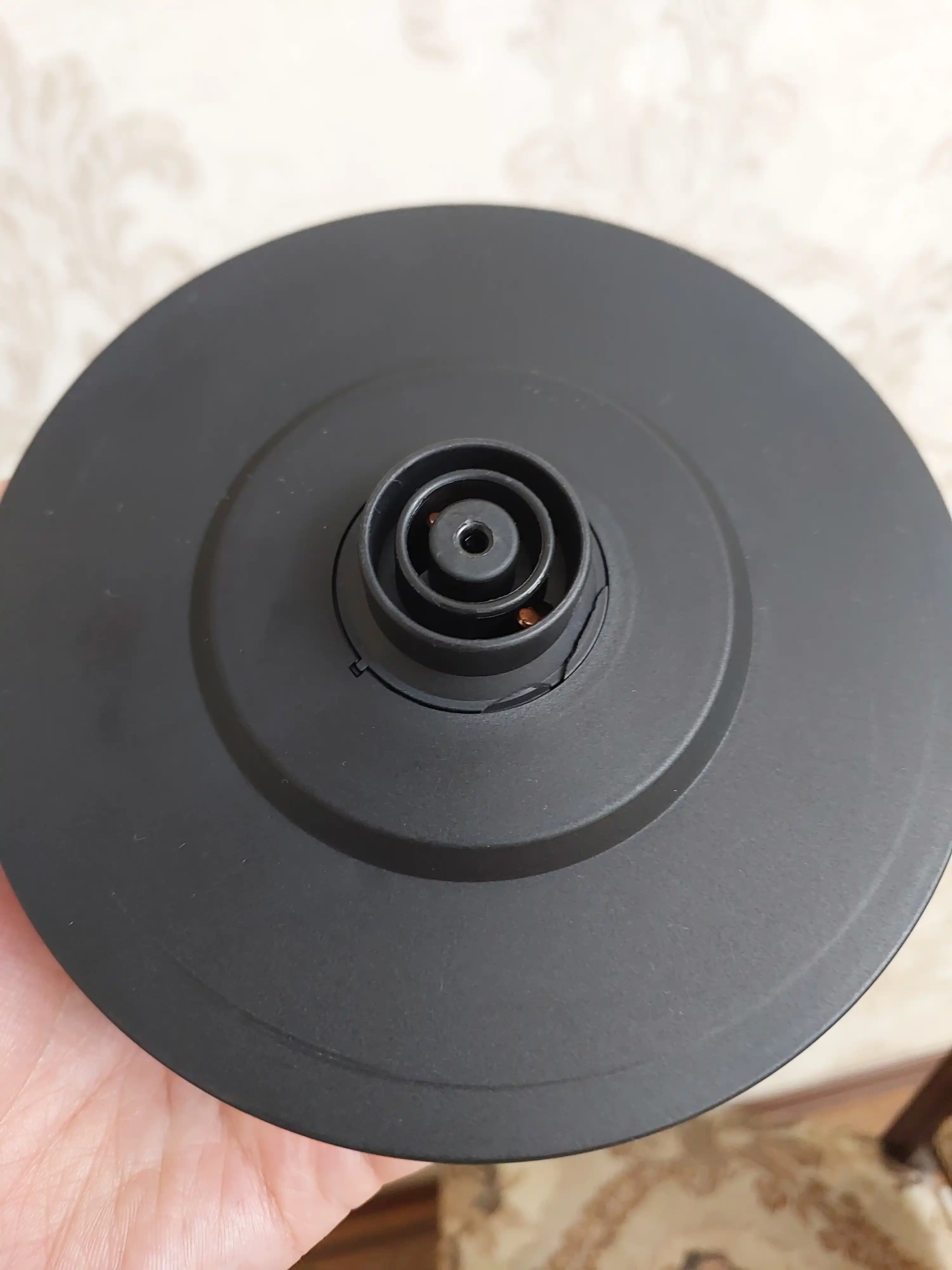 Tefal elektr choynak BOSCH 1.8L — 1500W quvvatli, LED yoritgichli zamonaviy choynak