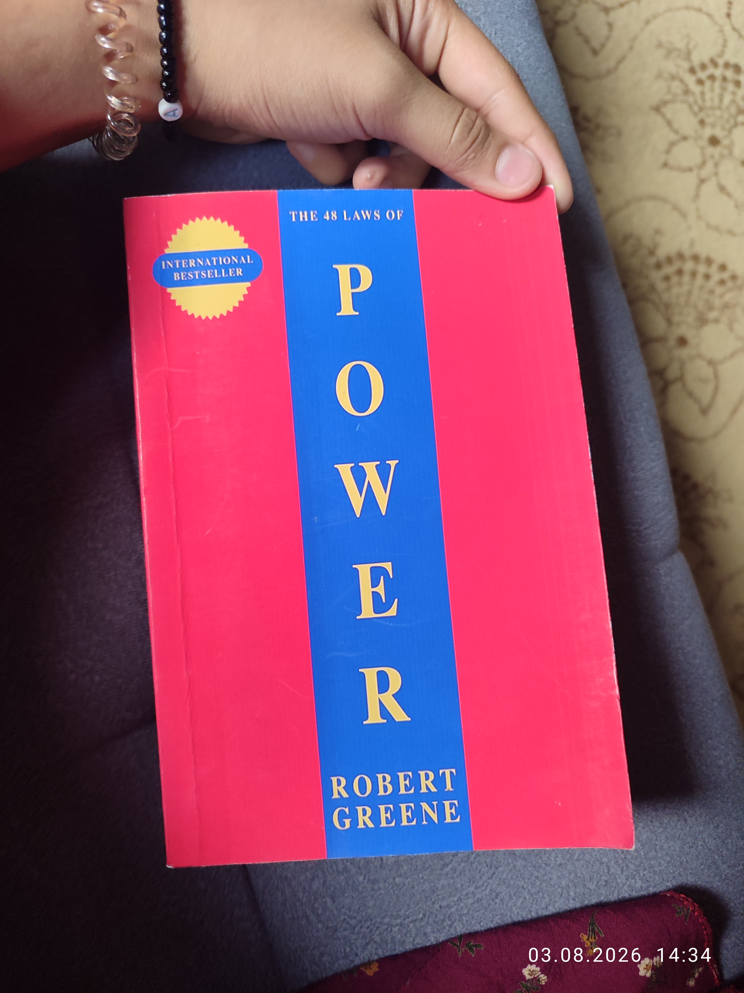 The 48 laws of Power Robert Greene, мягкий переплет