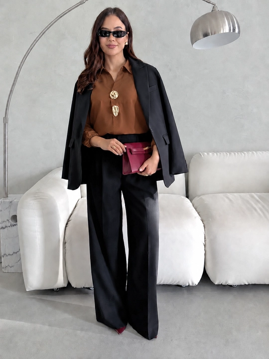 Ayollar rubashka-bluzkasi DEGO, erkin fason, 3/4 yengli, katta o‘lchamlar 46–58