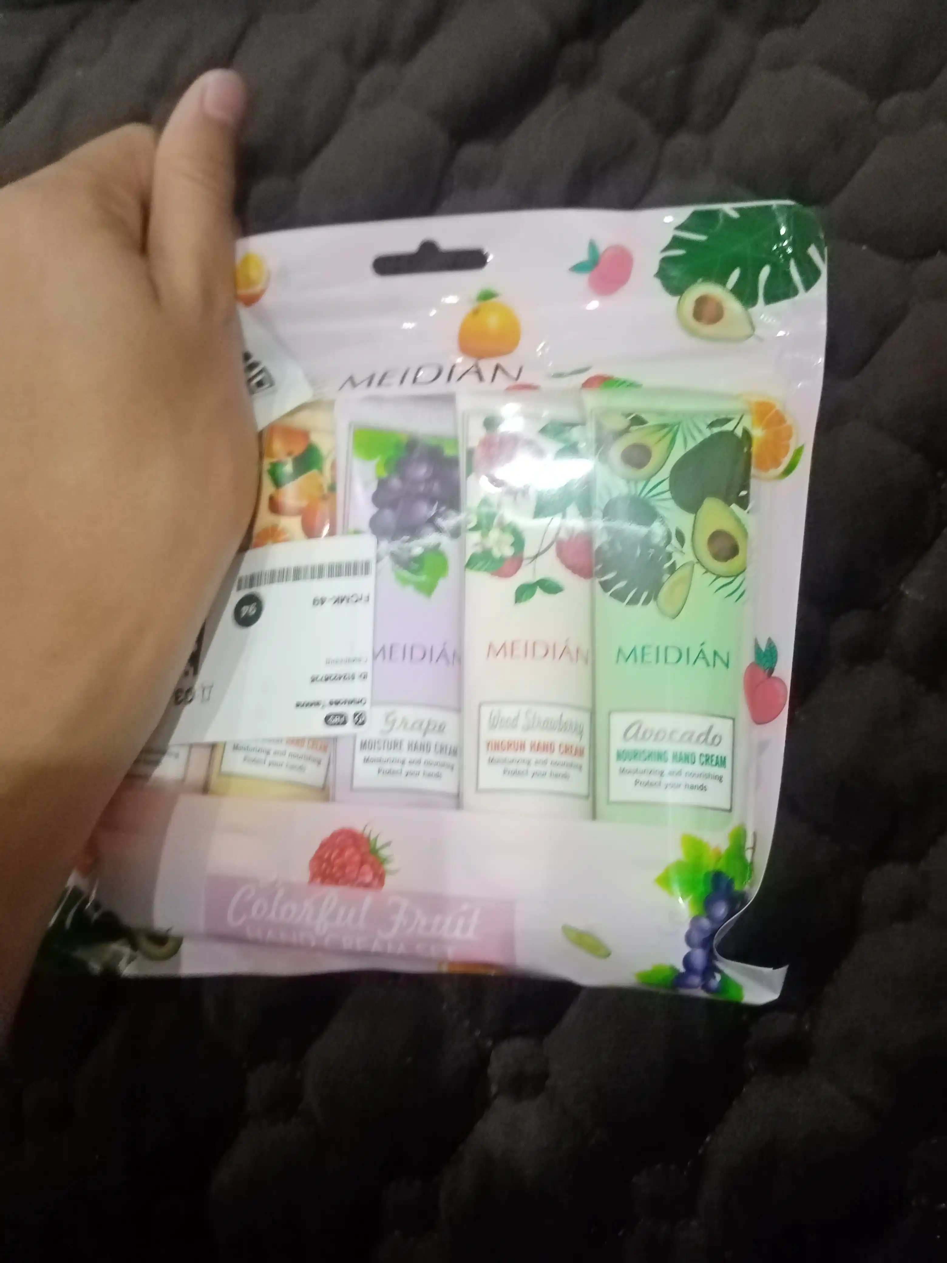MEIDIAN mevali qo‘l kremi to‘plami, namlantiruvchi va oziqlantiruvchi, 5 ta 1 da