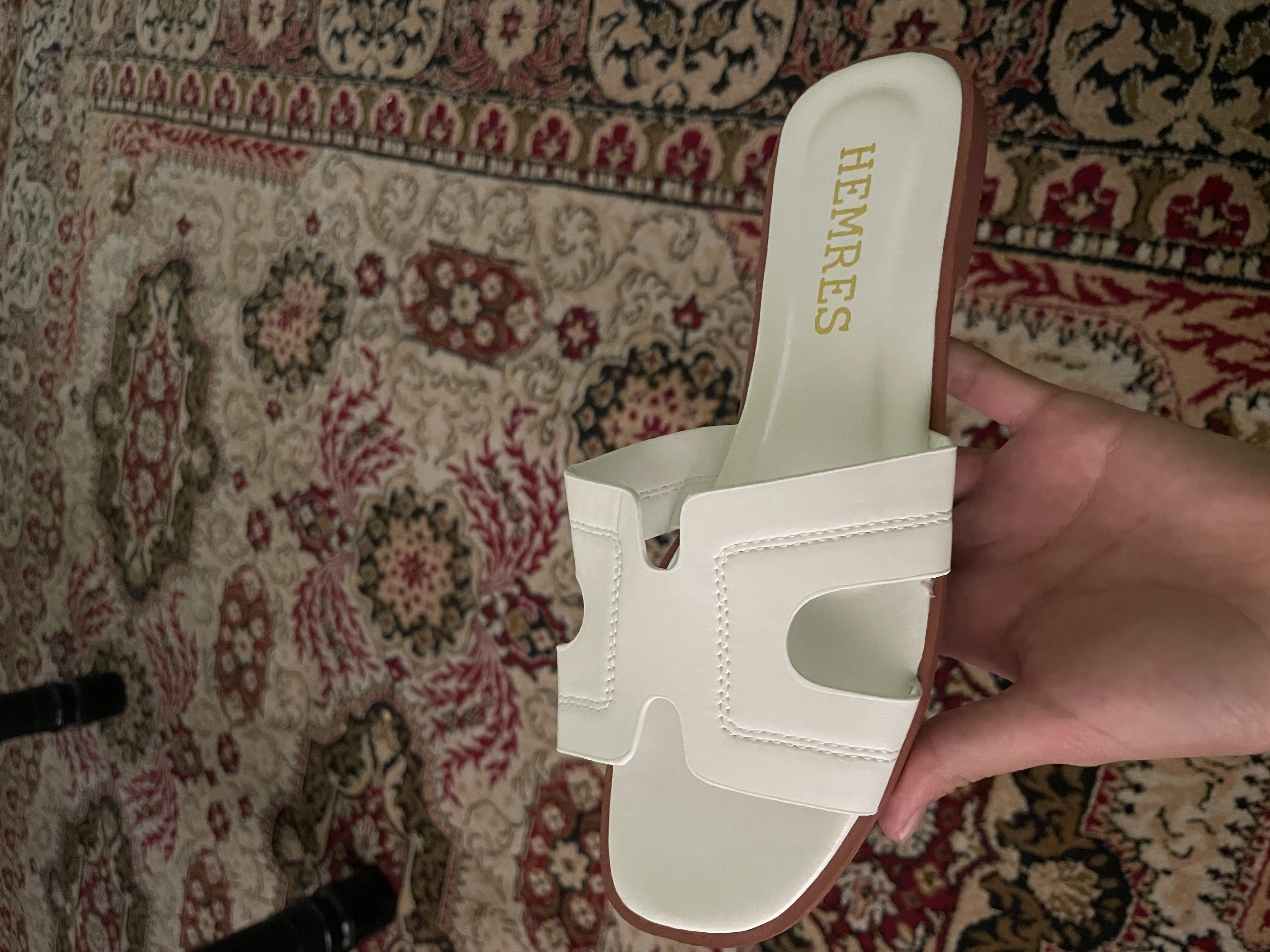 Yuqori sifatli ayollar shippaklari, Hermes shippaklari, ayollar poyabzali, 36-41 malomerka