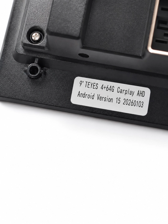 Zamonaviy va universal "Teyes CC3L" avtomobil monitori