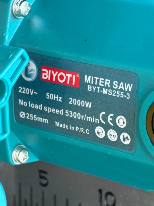 Торцовая пила для резки древесины, торцовка настолная, Biyoti BYT-MS255-3
