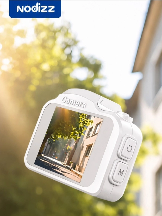 Raqamli Mini kamera, Ekran 1.54 HD. Kamera -16 mp. Micro fleshka o'rnatsa bo'ladi