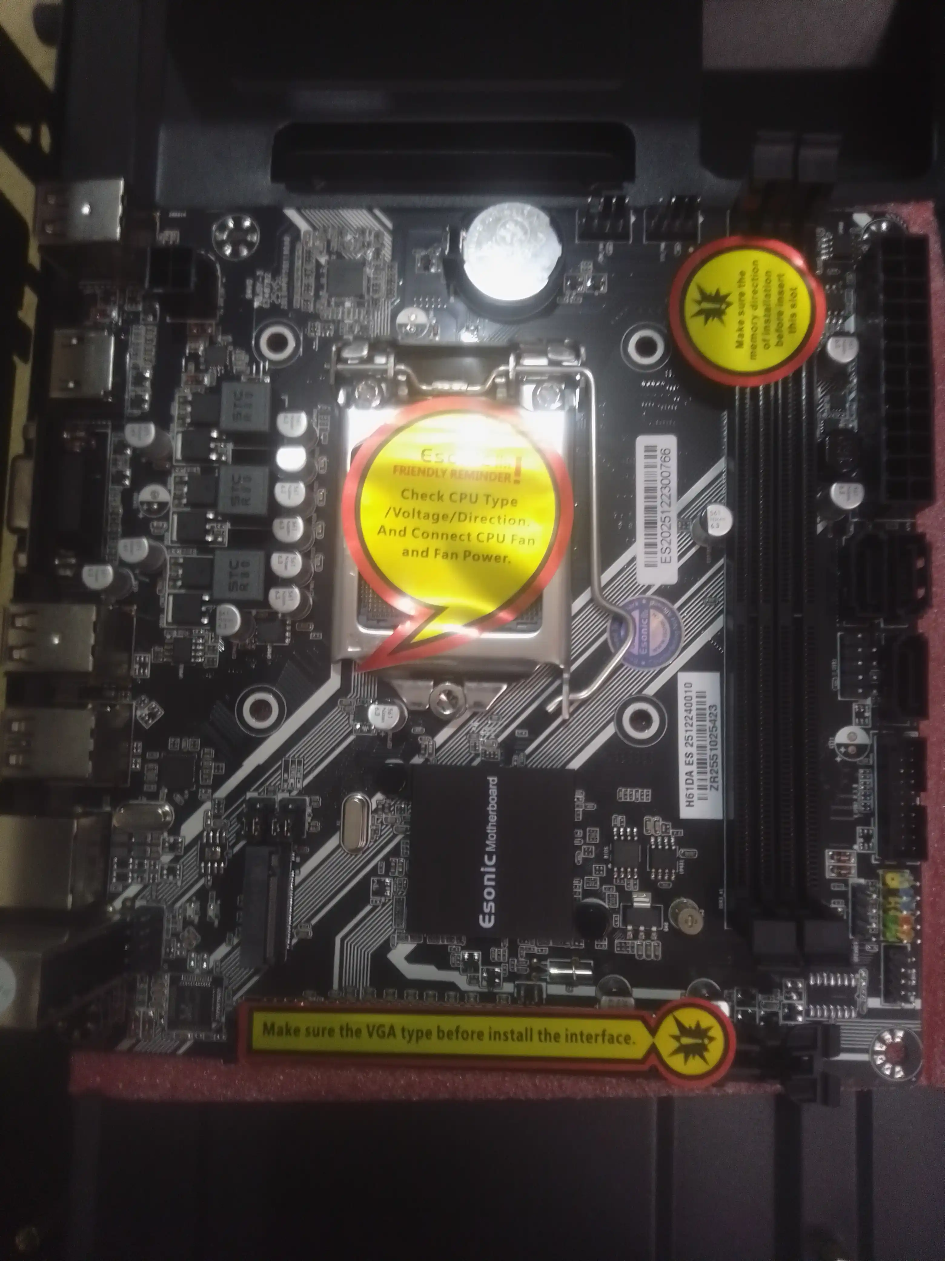 Ona plata H61 DDR3 1155, soket M.2 NVME HDMI VGA qo'llab-quvvatlaydi