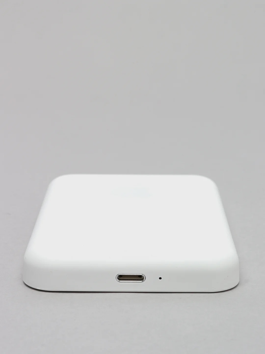 IPhone uchun simsiz MagSafe powerbank, 10 000 mA/soat