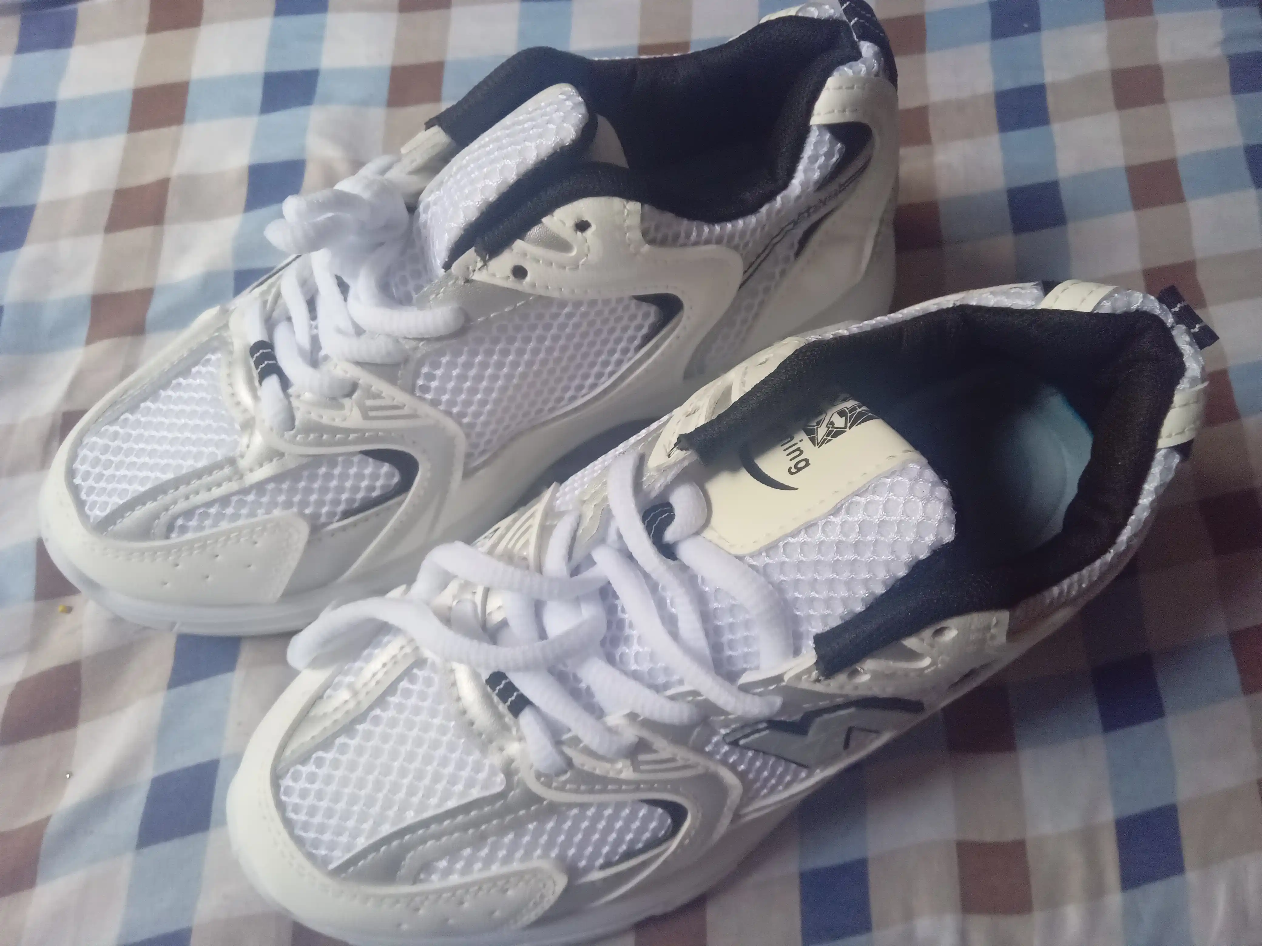 Erkaklar va ayollar uchun New Balance Running 530 krossovkalari