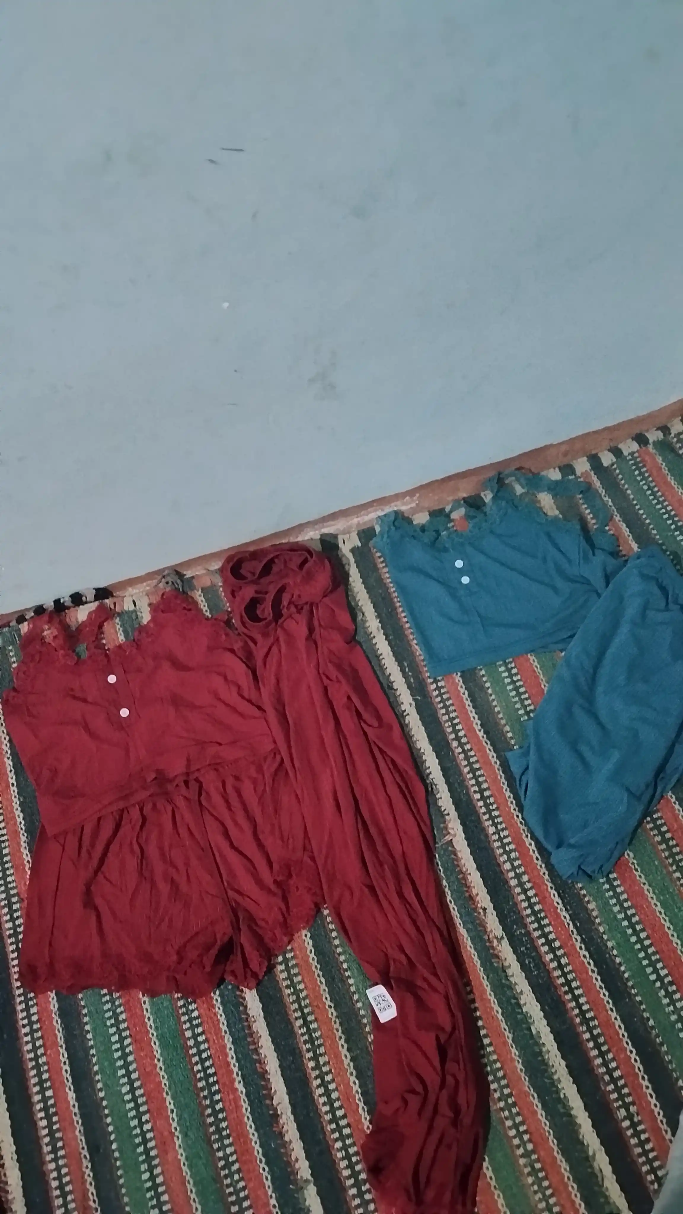 Ayollar pijamasi, 3 ta 1 da, tungi pijama