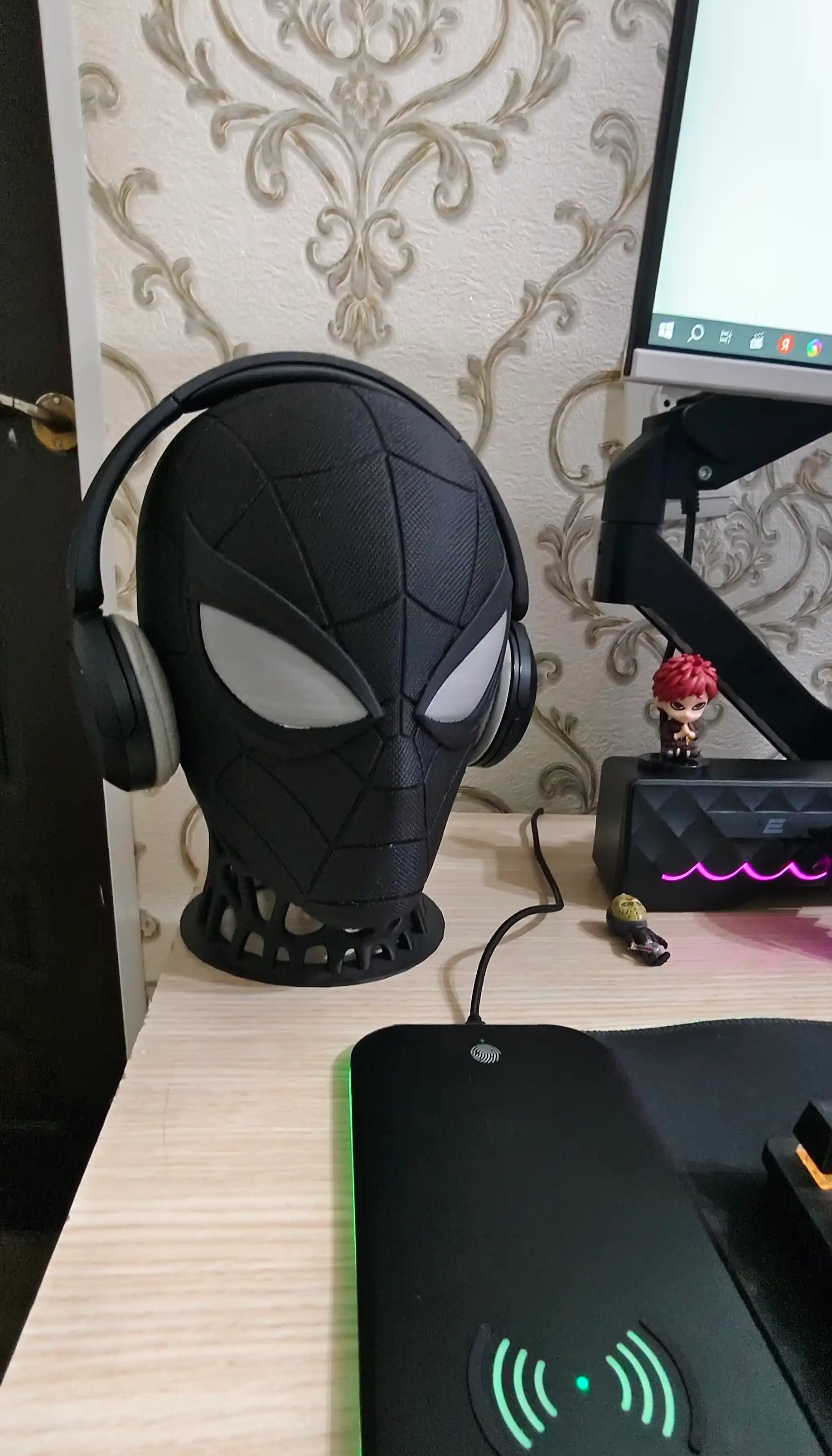 Spider man 3D eshitish vositasi uchun stend PLA bosib chiqarish plastik ekologik toza