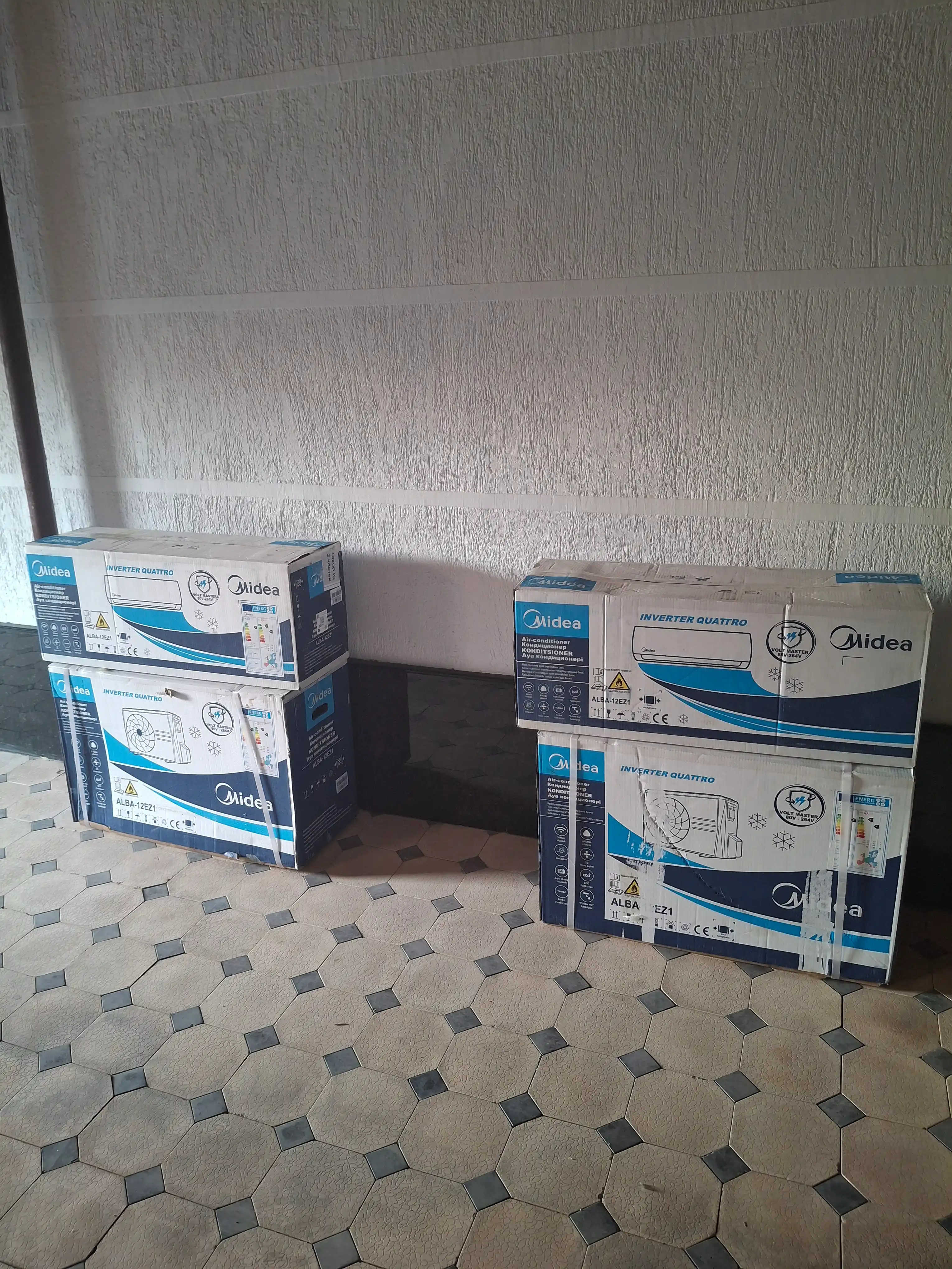 Кондиционер Midea ALBA PRO Inverter, тихий, экономия до 30%, низкое напряжение