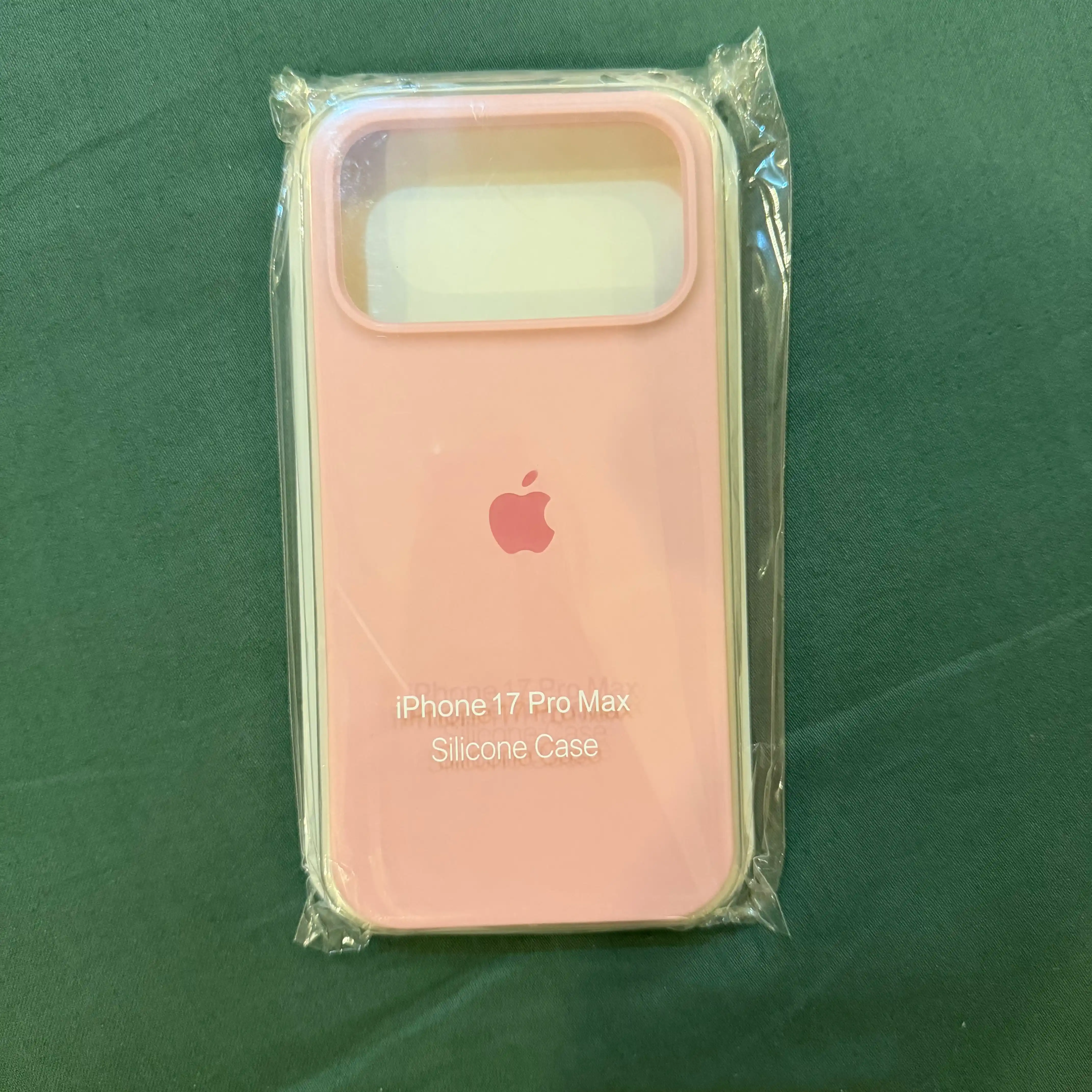 IPhone 17 Pro Max silikon g'ilofi – kamera himoyasi, 1.5 mm bortik