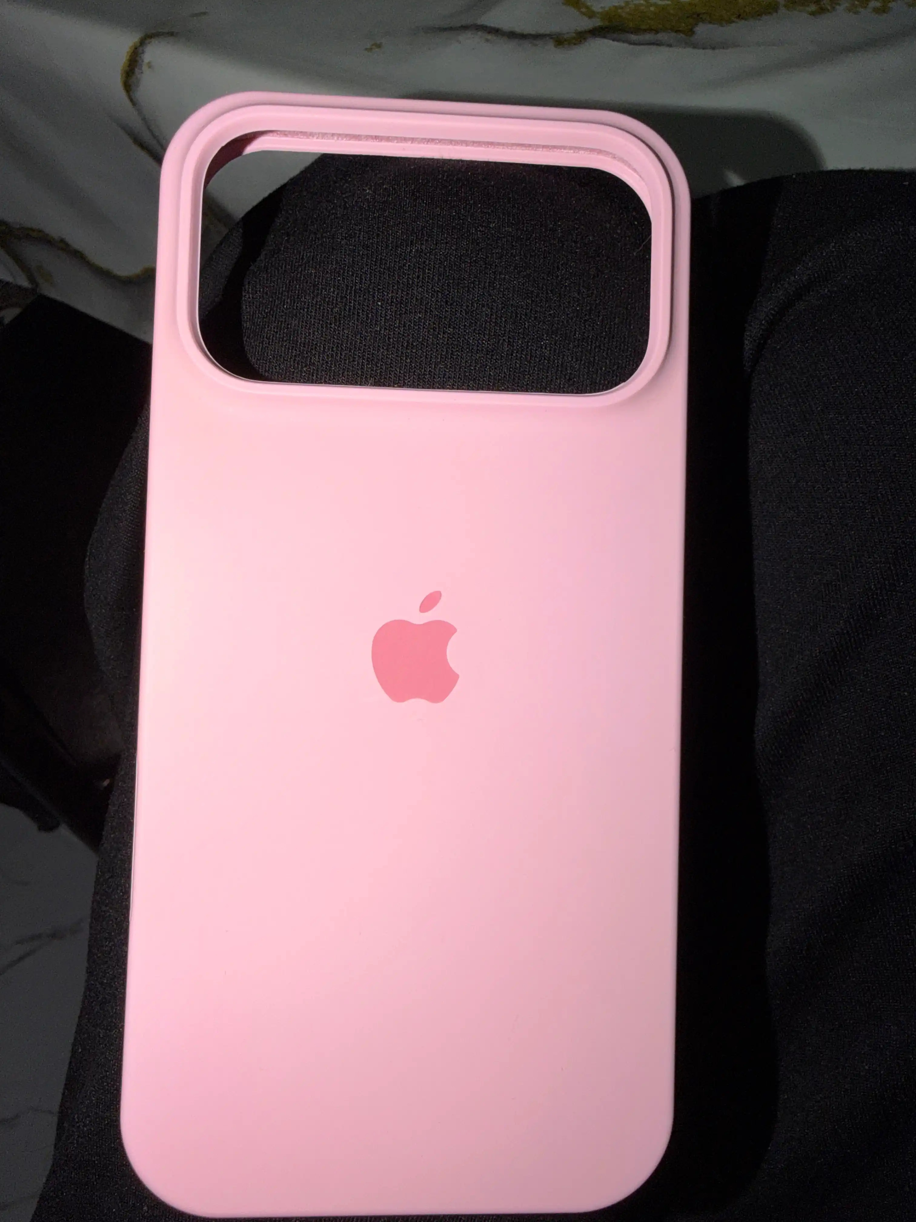 IPhone 17 Pro Max silikon g'ilofi – kamera himoyasi, 1.5 mm bortik