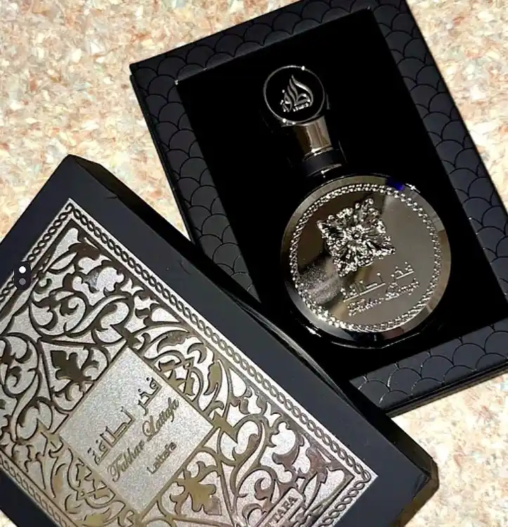 Erkaklar uchun Fakhar Black Arab duxisi 100ml, parfyumlangan  suv Lattafa