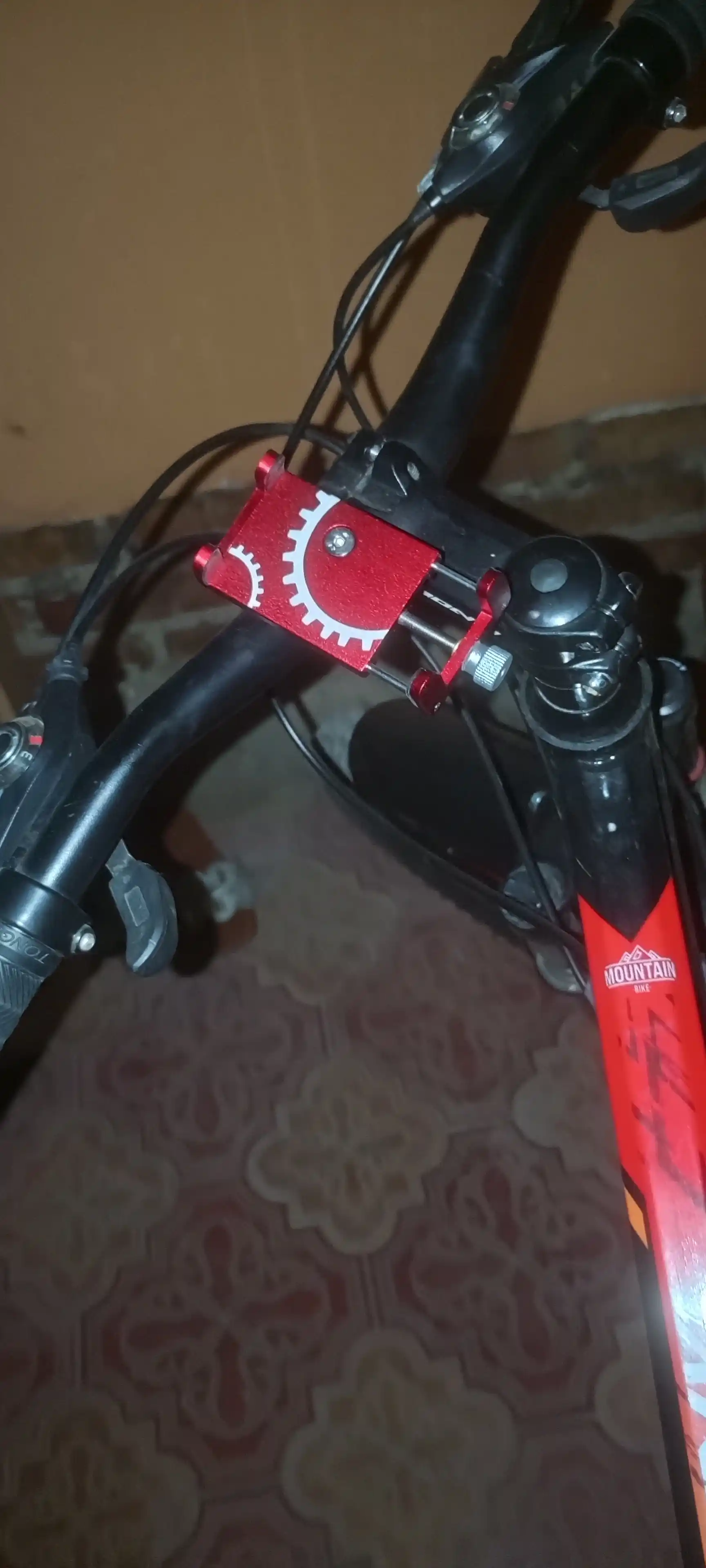 Velosiped va samokat uchun telefon uchun ushlagich, universal va ishonchli