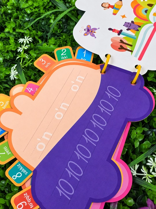Развивающий Busy Book для детей — стикеры, пазлы, задания