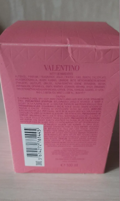 Женские духи Valentino BORN IN ROMA DONNA 100мл ноты мандарина