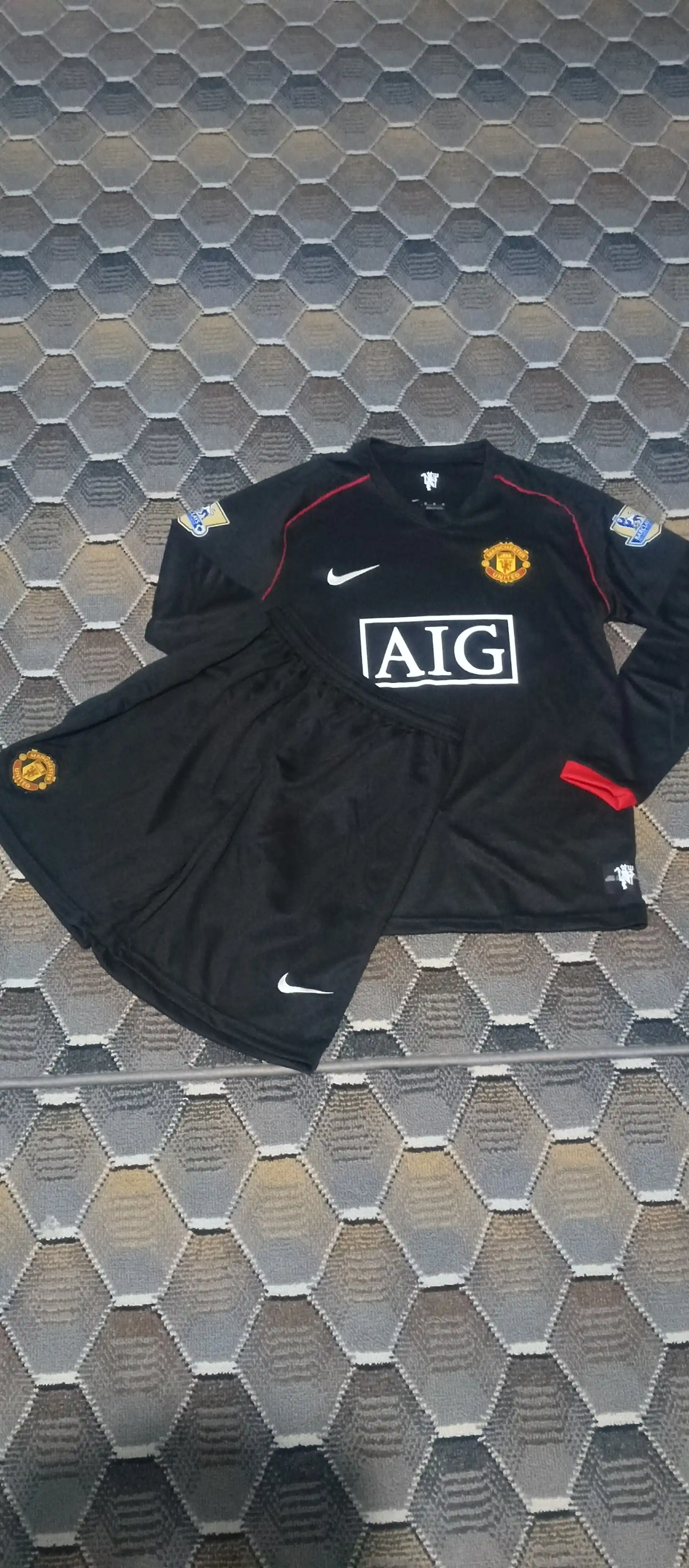 Futbol formalari, Manchester United Retro, Real Madrid, Milan Retro