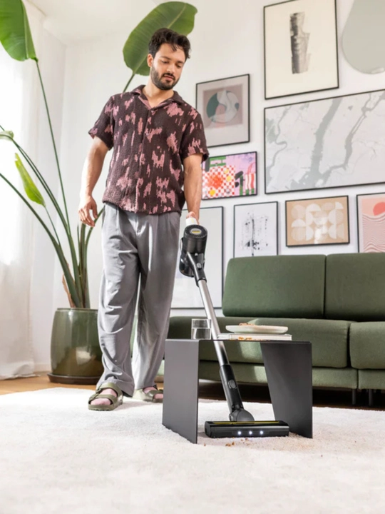 Аккумуляторный пылесос Karcher VCS 3 Nano Complete 1.198-930.0