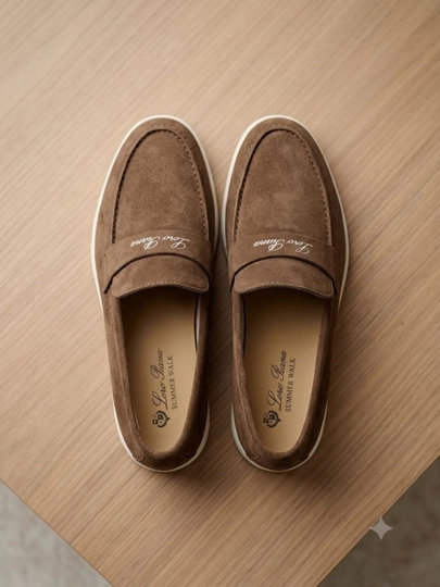 Лоферы Loro Piana — женская обувь для осенне-весеннего сезона