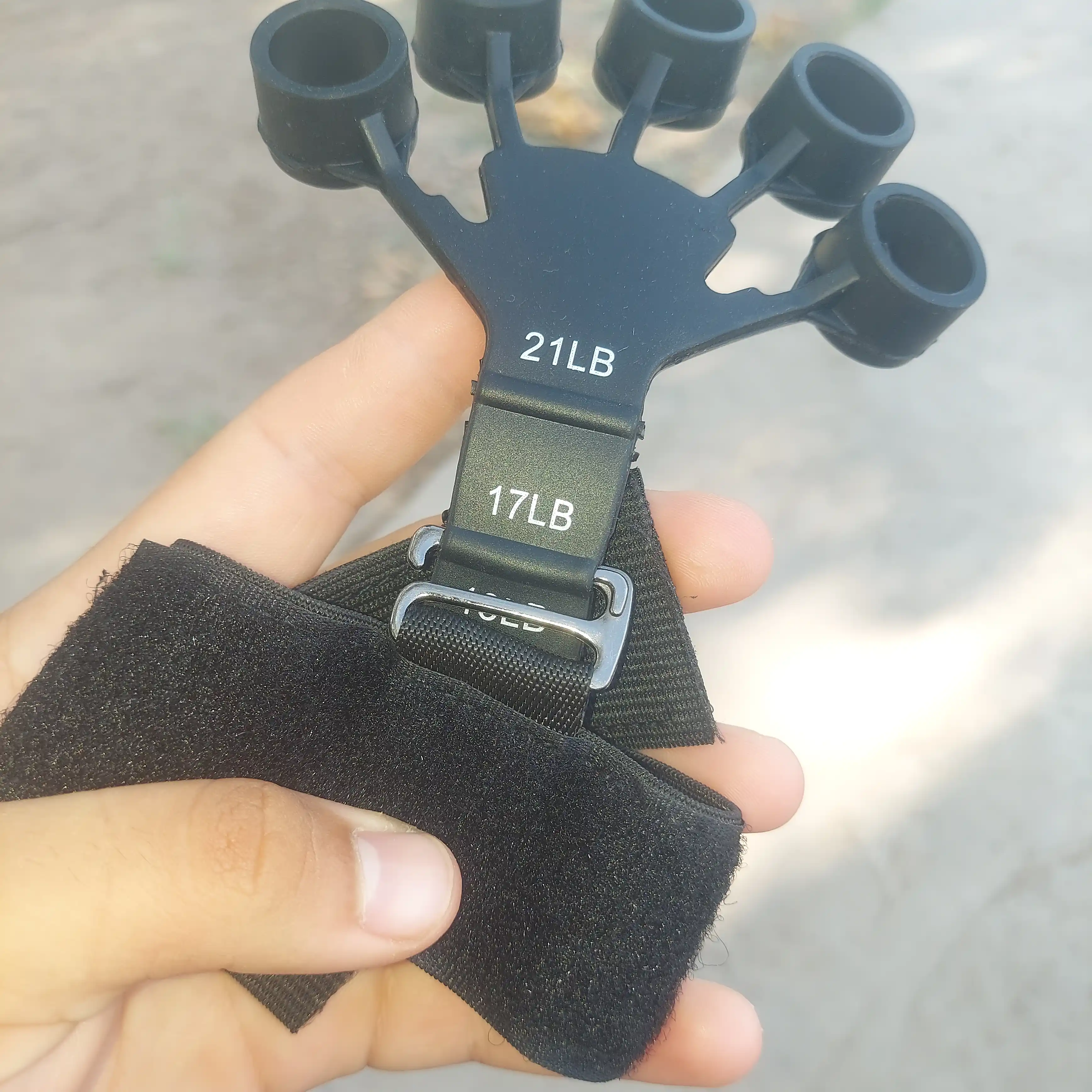 Espander qo'l barmoqlari va bilaklar uchun trenajor sport, fitness