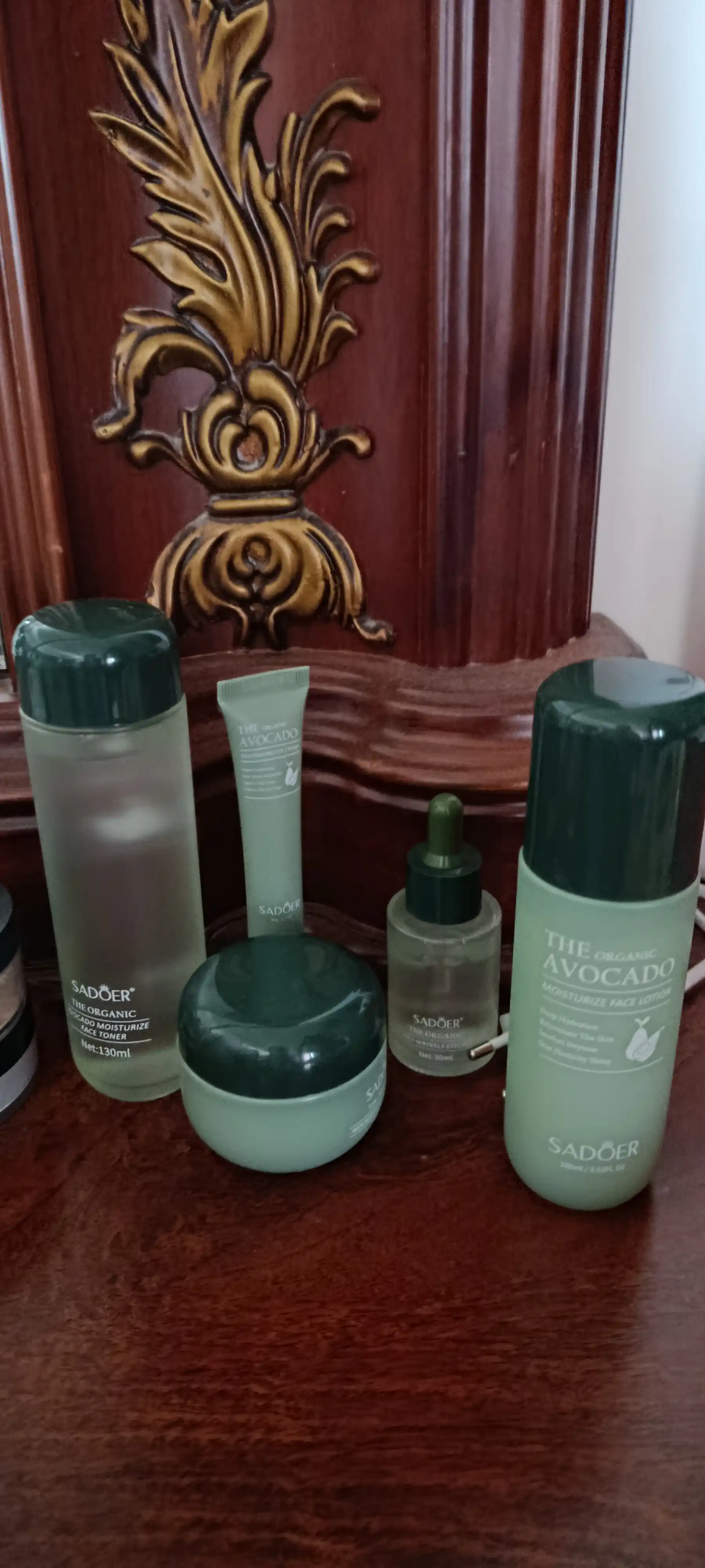 SADOER 6 tasi 1 da yuz parvarishi to‘plami – Avocado / Snail / Collagen / Vitamin E