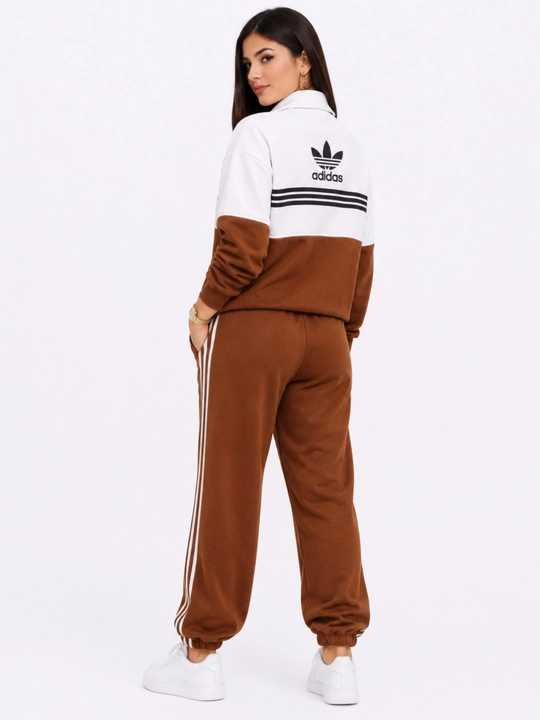 Ayollar sport kostyumi jigarrang oq ikki qismli zip olimpiyka va shim oversize