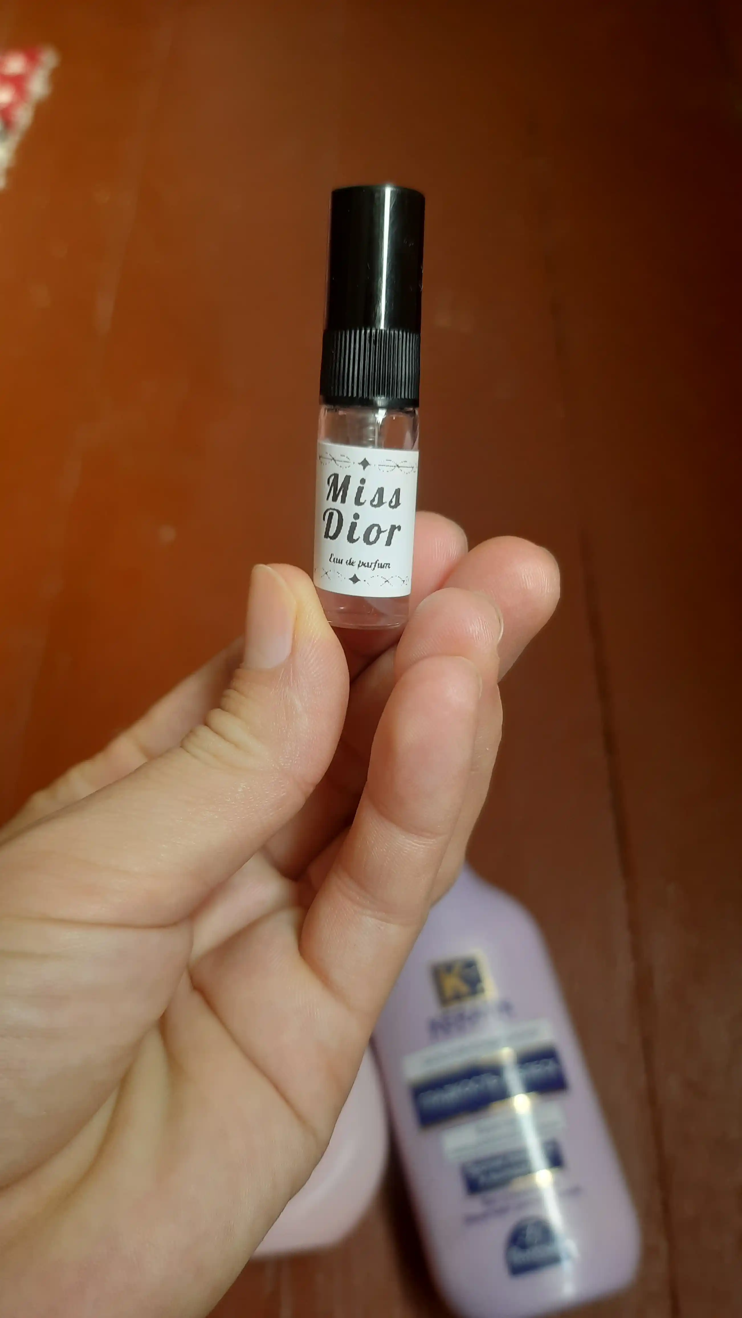 Miss Dior — это элегантный и соблазнительный женский парфюм