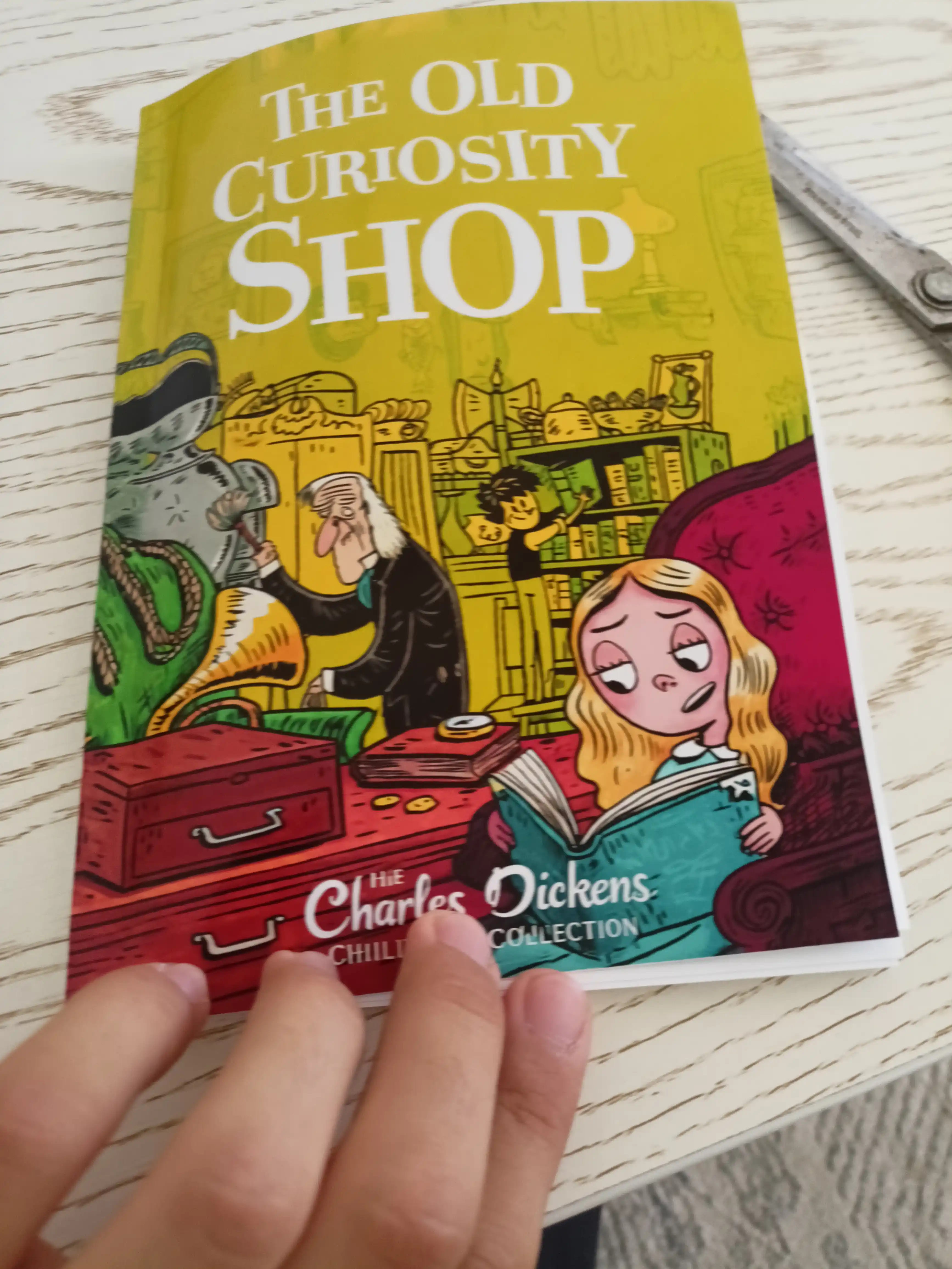 Children's book A Christmas Carol, Oliver Twist, David Copperfield, Great Expectations