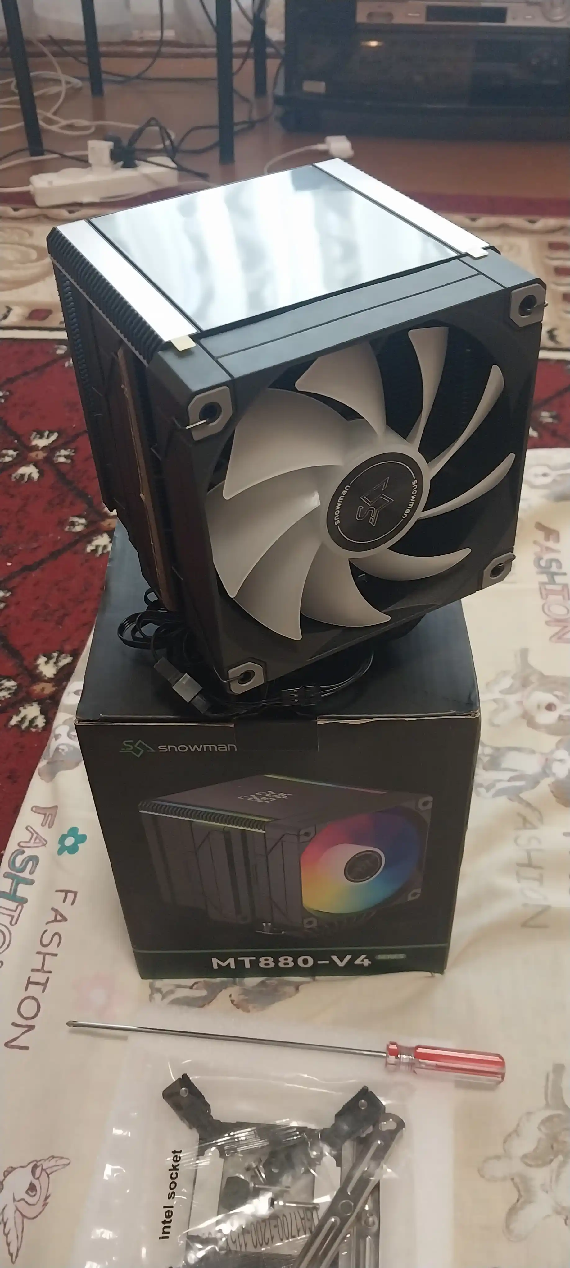 Кулер для процессора Snowman MT880 V4, 8 тепловых трубок, 2 RGB вентилятора