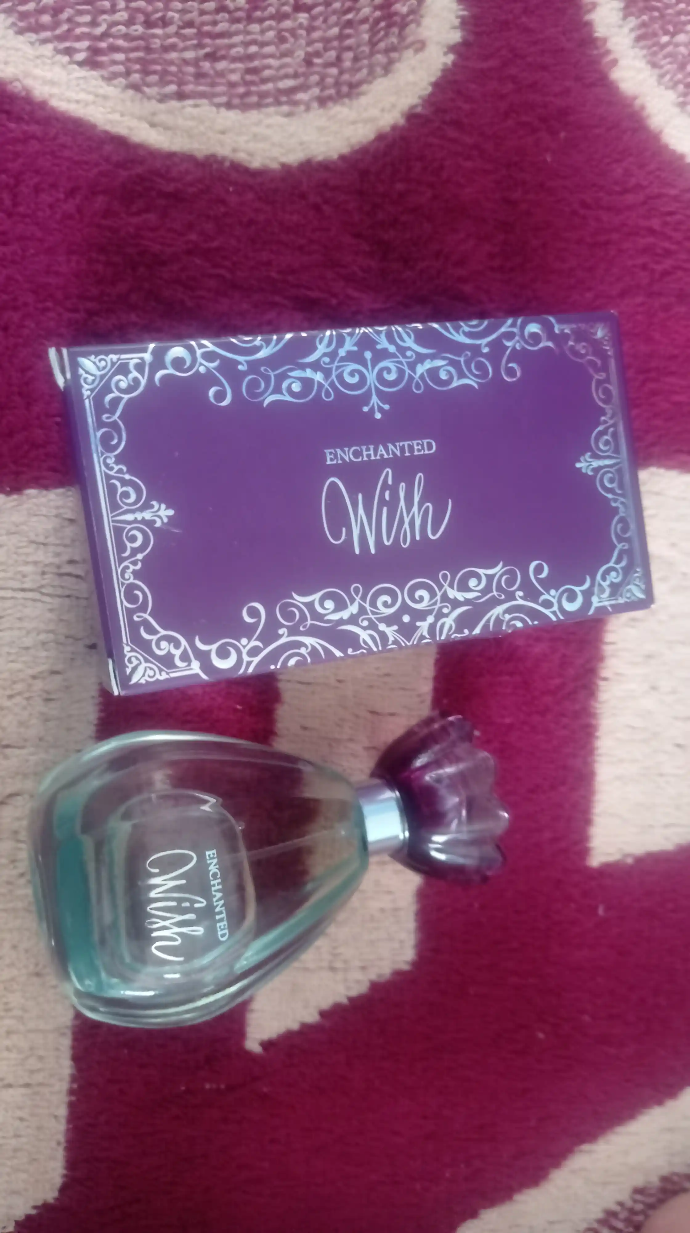 Enchanted Wish xushbo'ylangan suvi