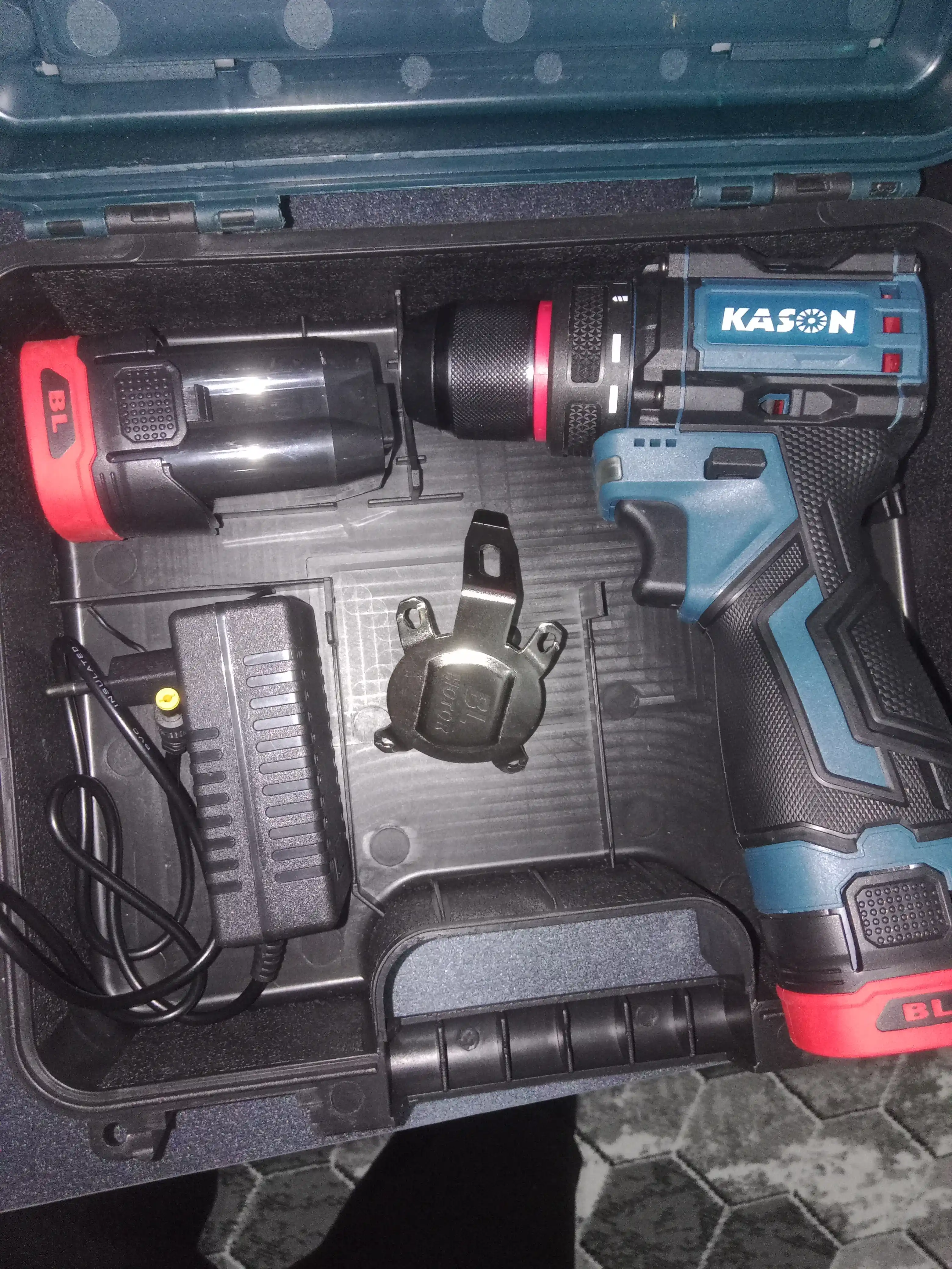 Kason 18V cho‘tkasiz akkumulyatorli shurup buragich
