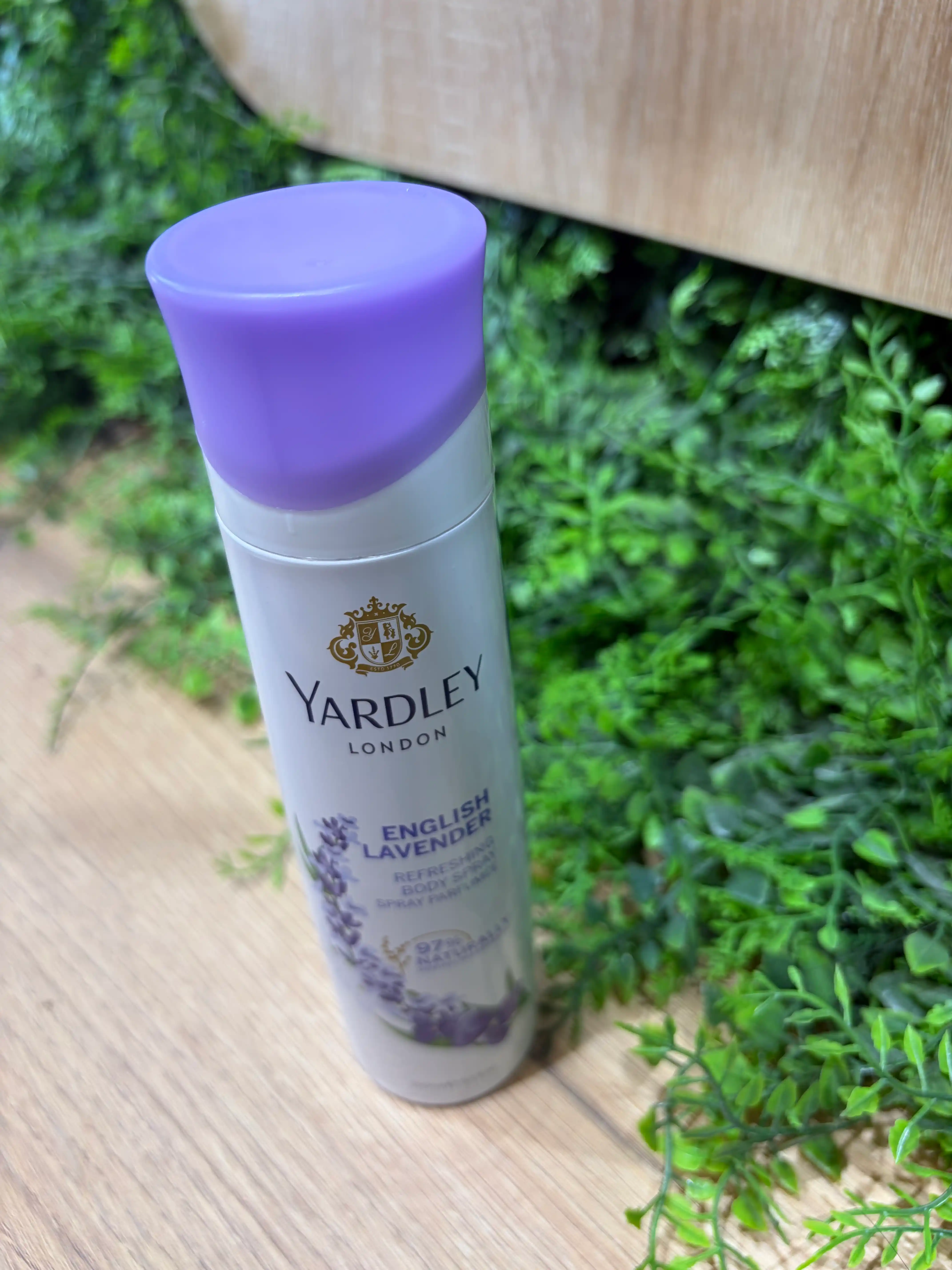 Ayollar uchun xushbo‘y tana spreyi 150 ml — 5 xil gul aromati