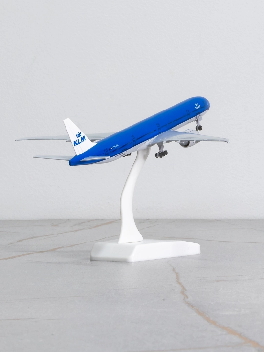 Модель самолёта Boeing 777, авиакомпания KLM Royal Dutch, 20 см, металл+пластик, шасси