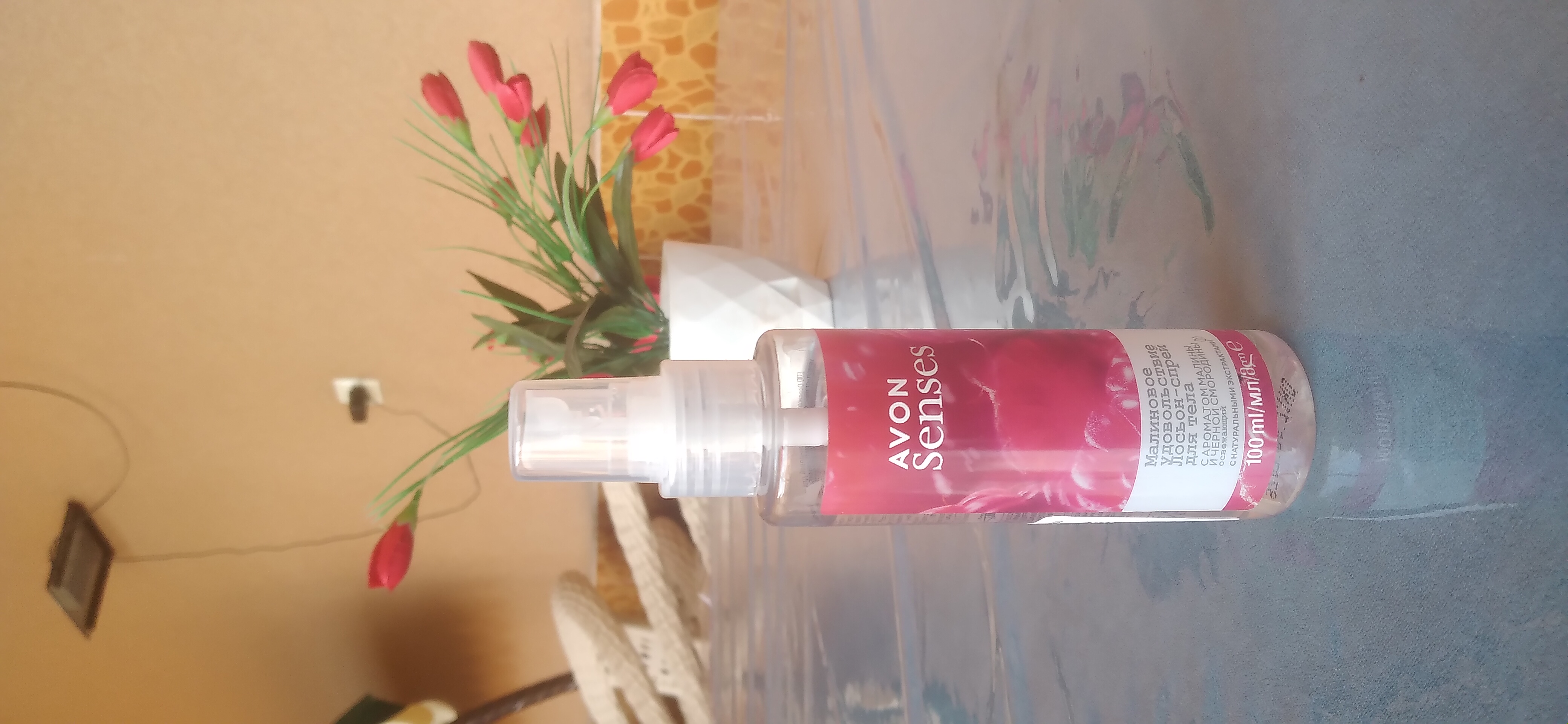 Спрей для тела Avon, с ароматом малины и черной смородины, 100 мл